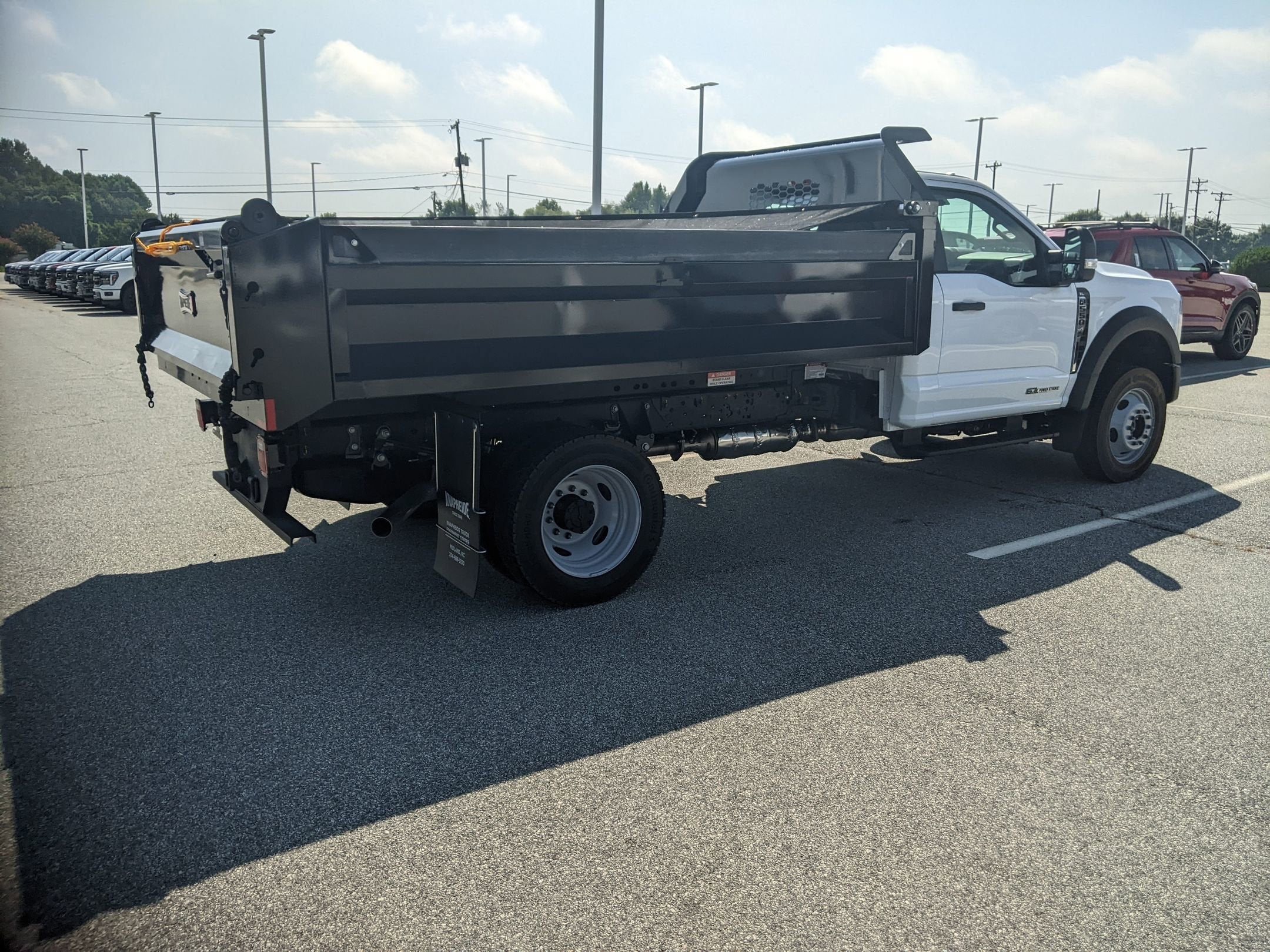 2025 Ford Super Duty F-550 DRW XL