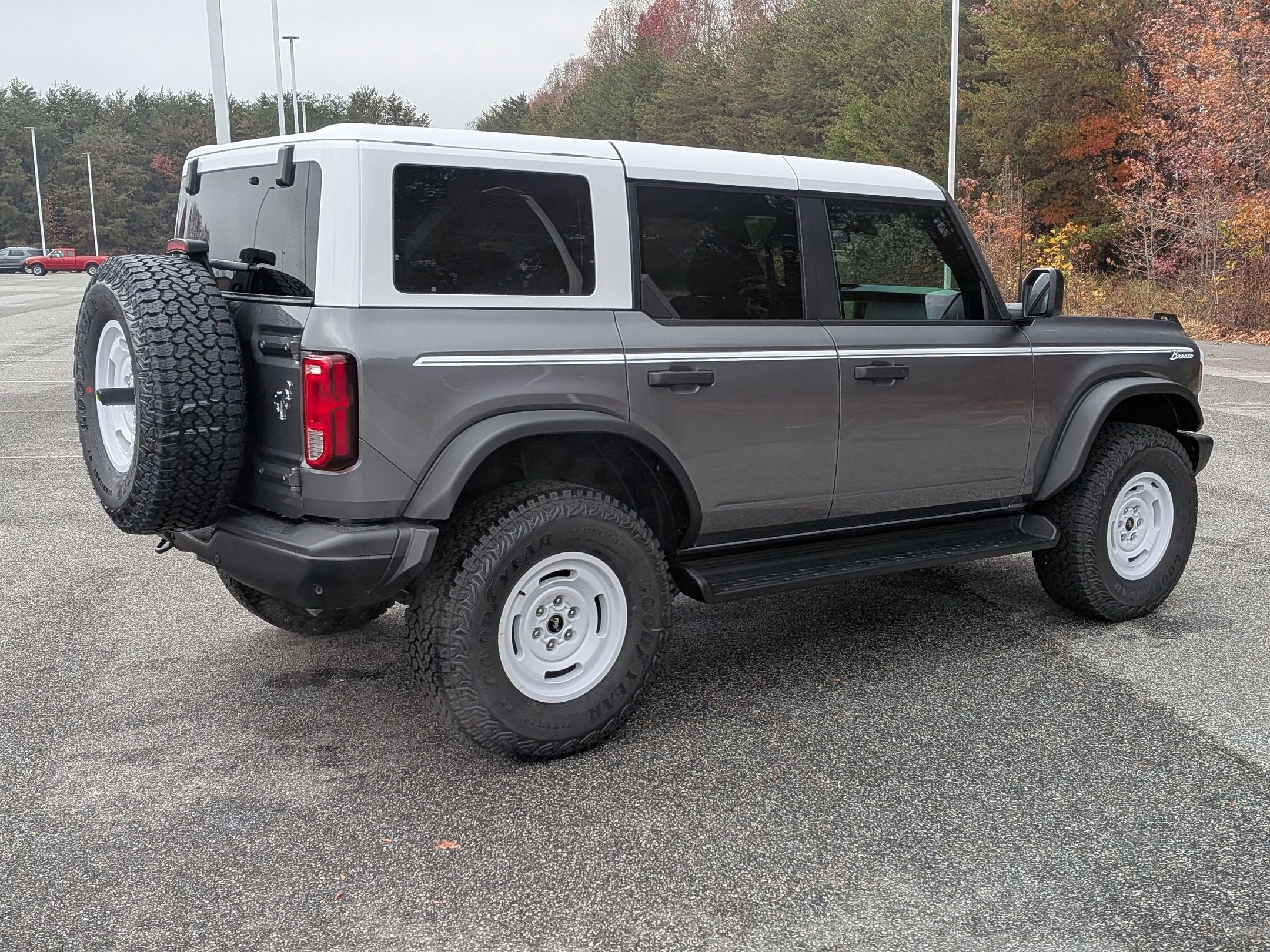 2025 Ford Bronco Heritage Edition