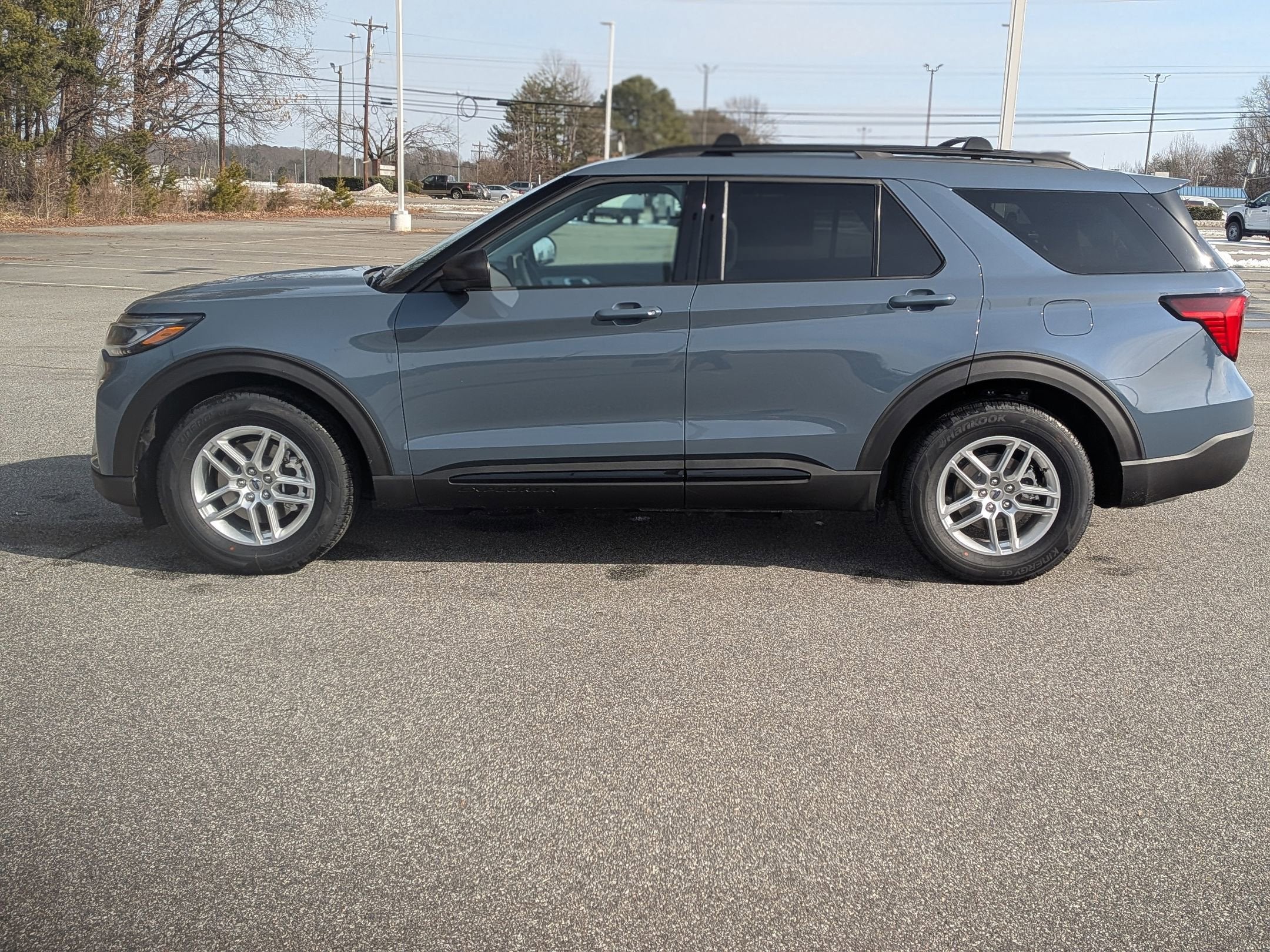 2026 Ford Explorer Active w/200A Pkg