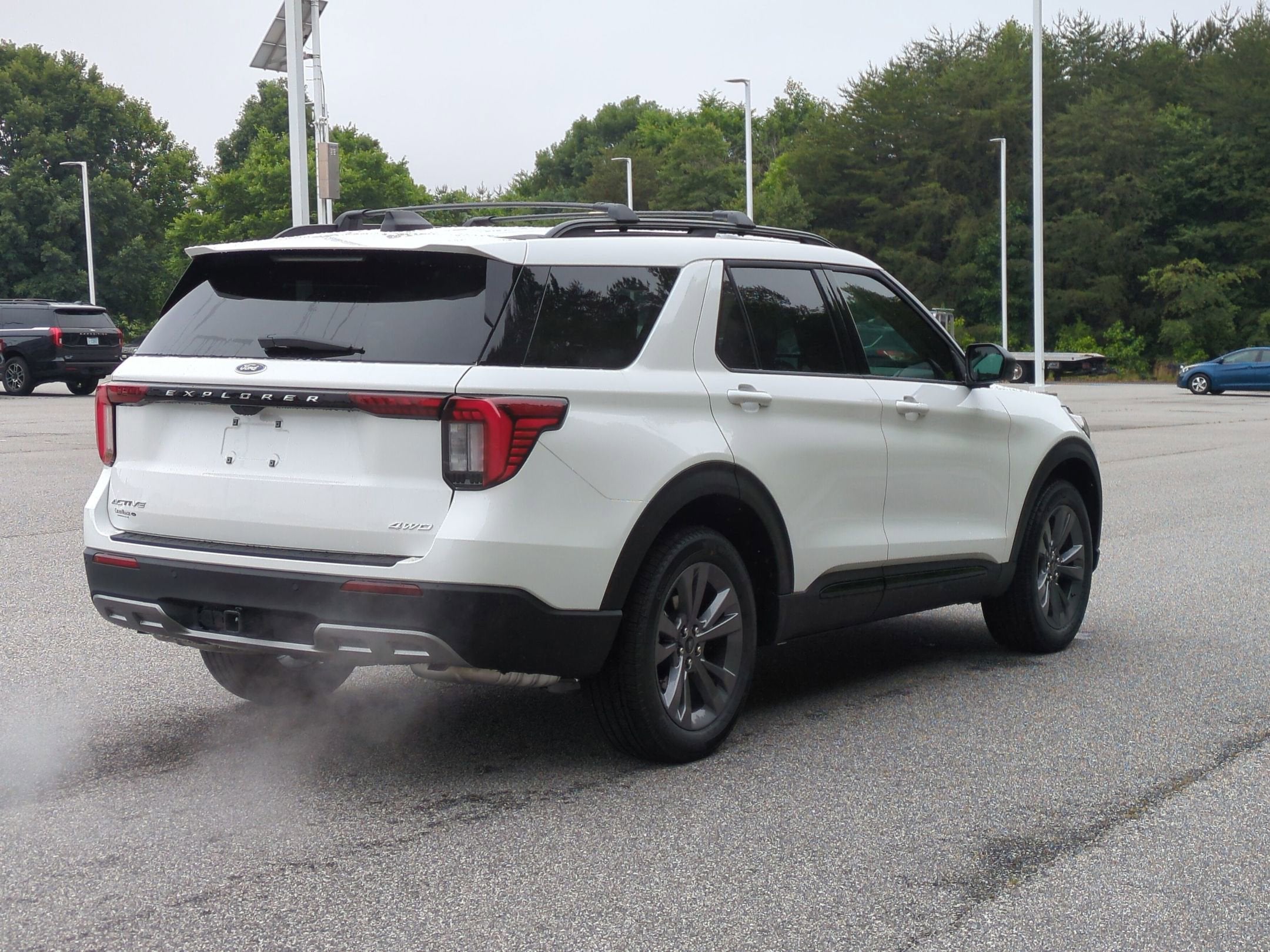 2026 Ford Explorer Active w/200A Pkg
