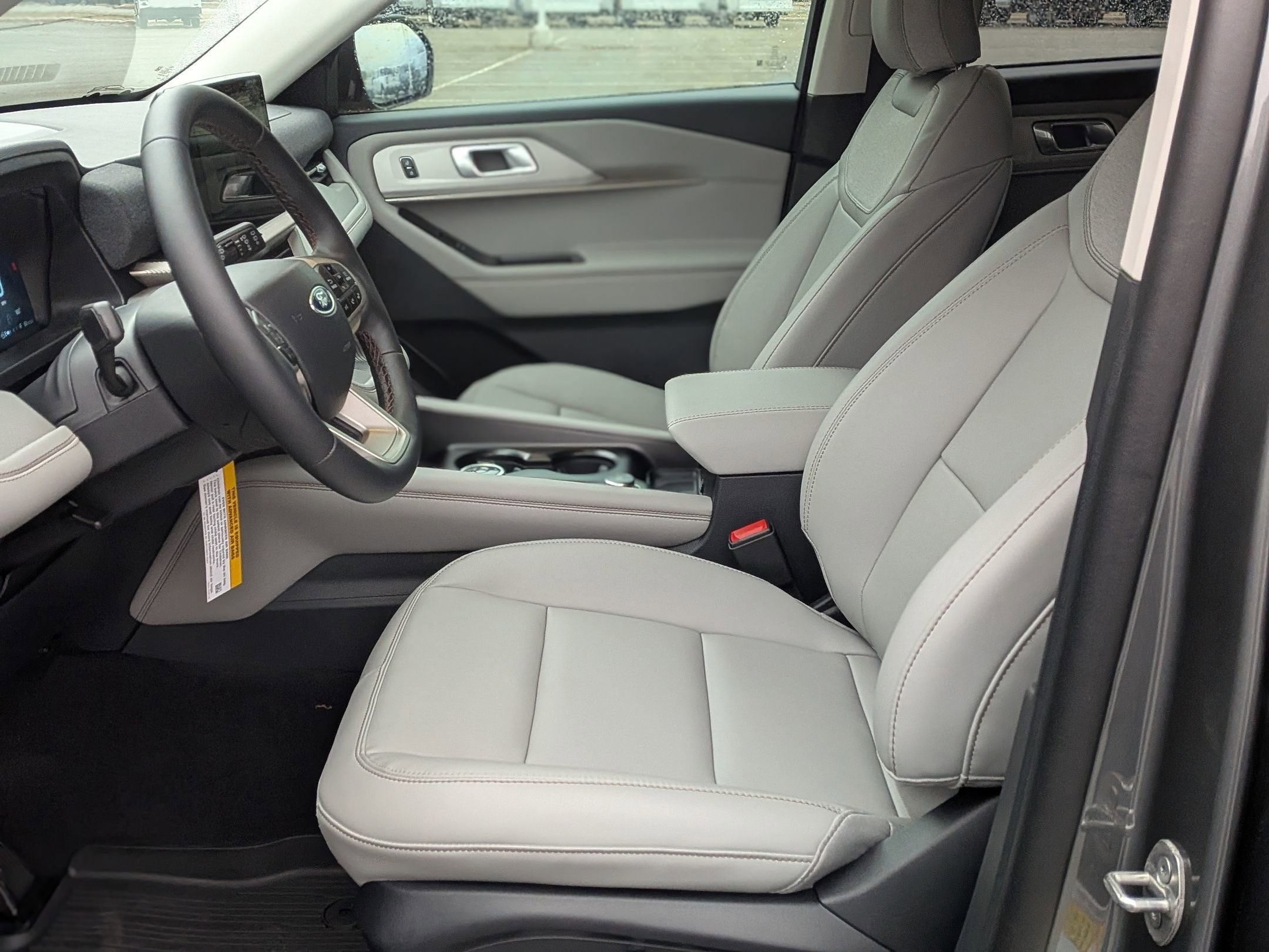 2026 Ford Explorer Active (200A)