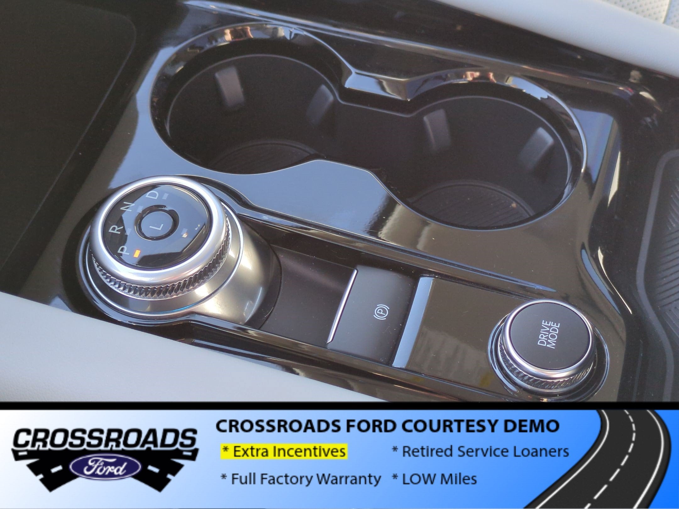 2026 Ford Explorer Platinum - Crossroads Courtesy Demo