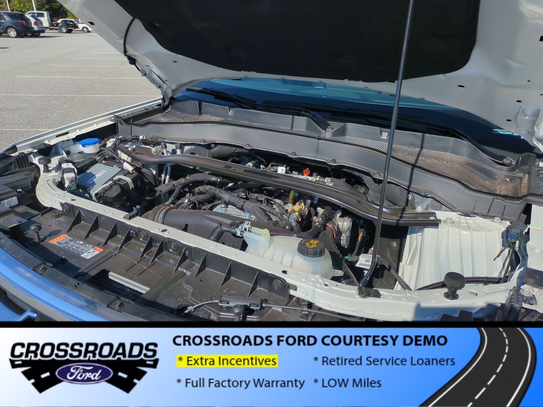 2026 Ford Explorer Platinum - Crossroads Courtesy Demo