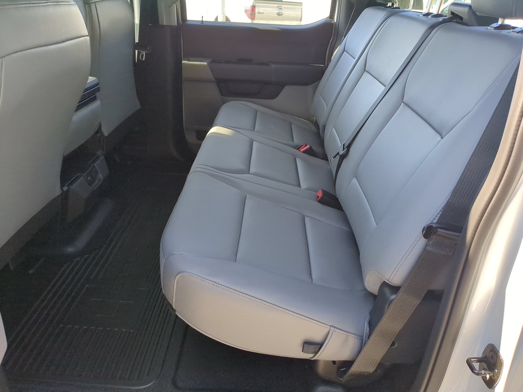 2027 Ford Super Duty F-250 SRW XL