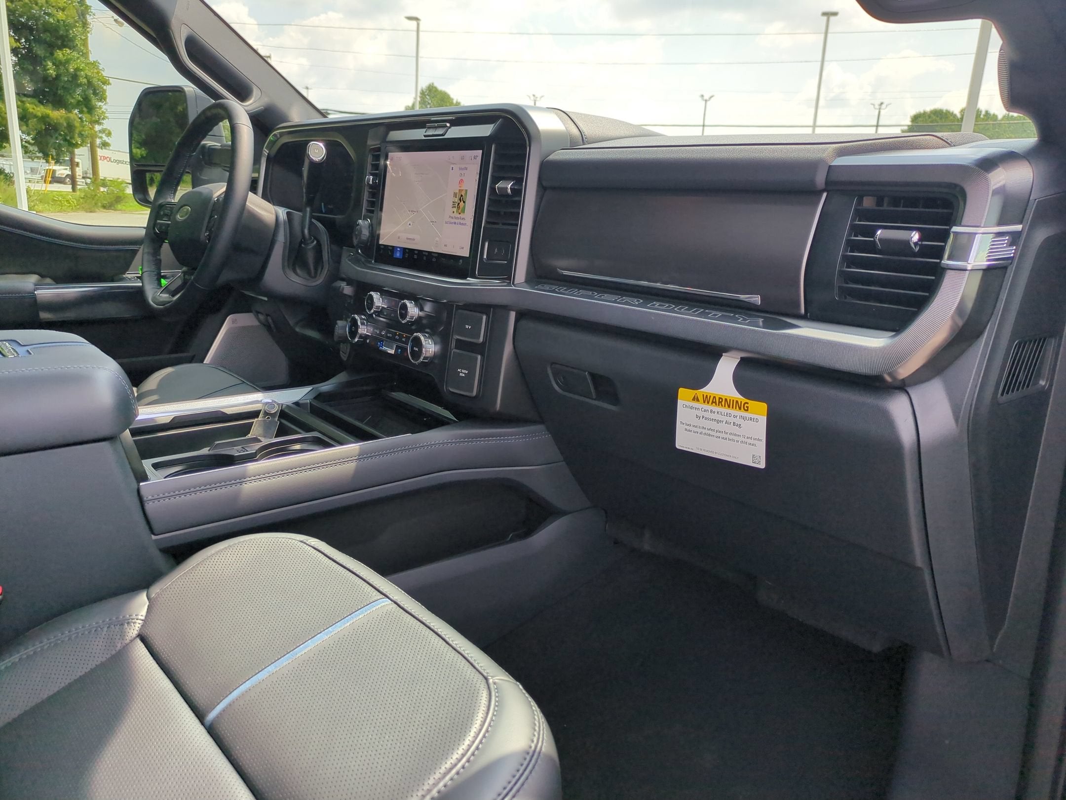 2026 Ford Super Duty F-350 SRW Platinum