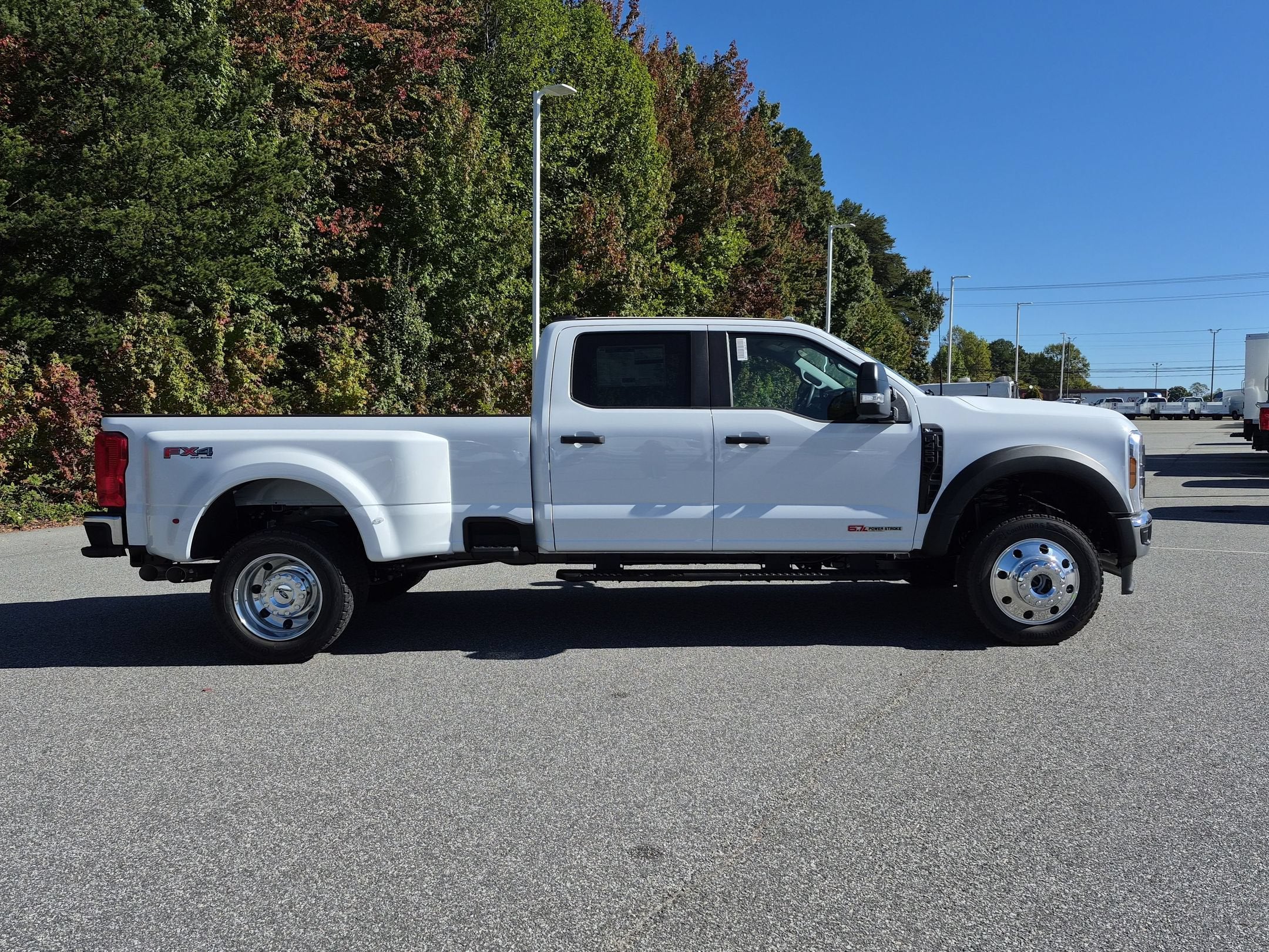 2027 Ford Super Duty F-450 DRW XL