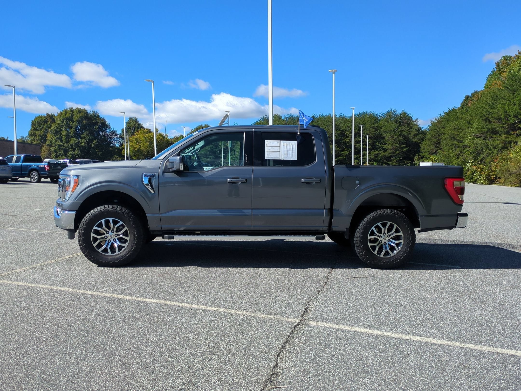 2022 Ford F-150 LARIAT