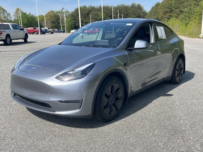 2025 Tesla Model Y Long Range
