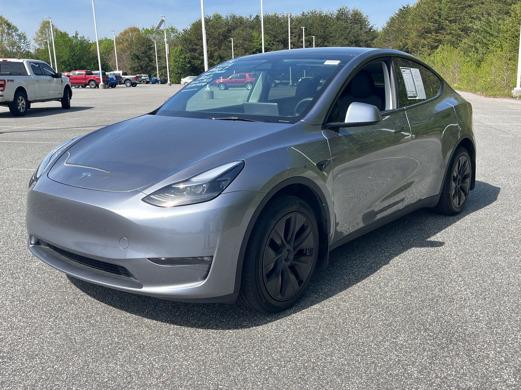 2025 Tesla Model Y Long Range