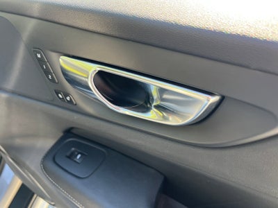 2021 Volvo V60 Cross Country T5