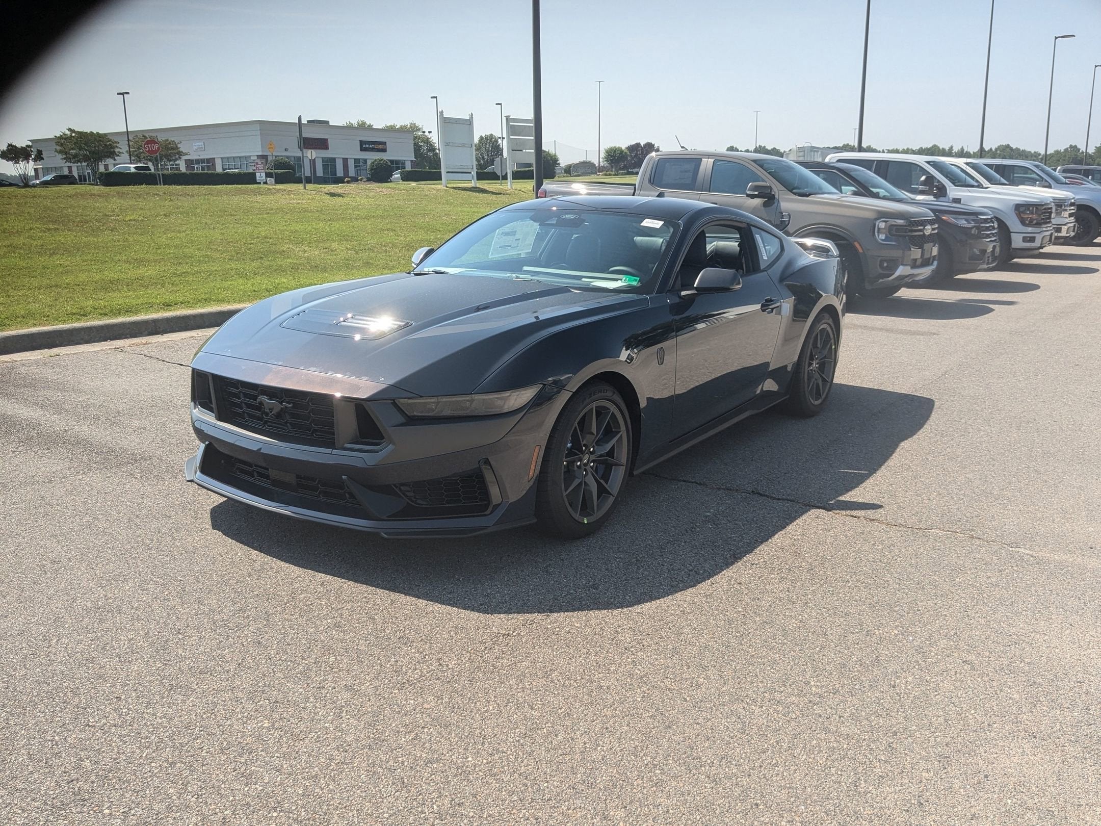 2025 Ford Mustang Dark Horse
