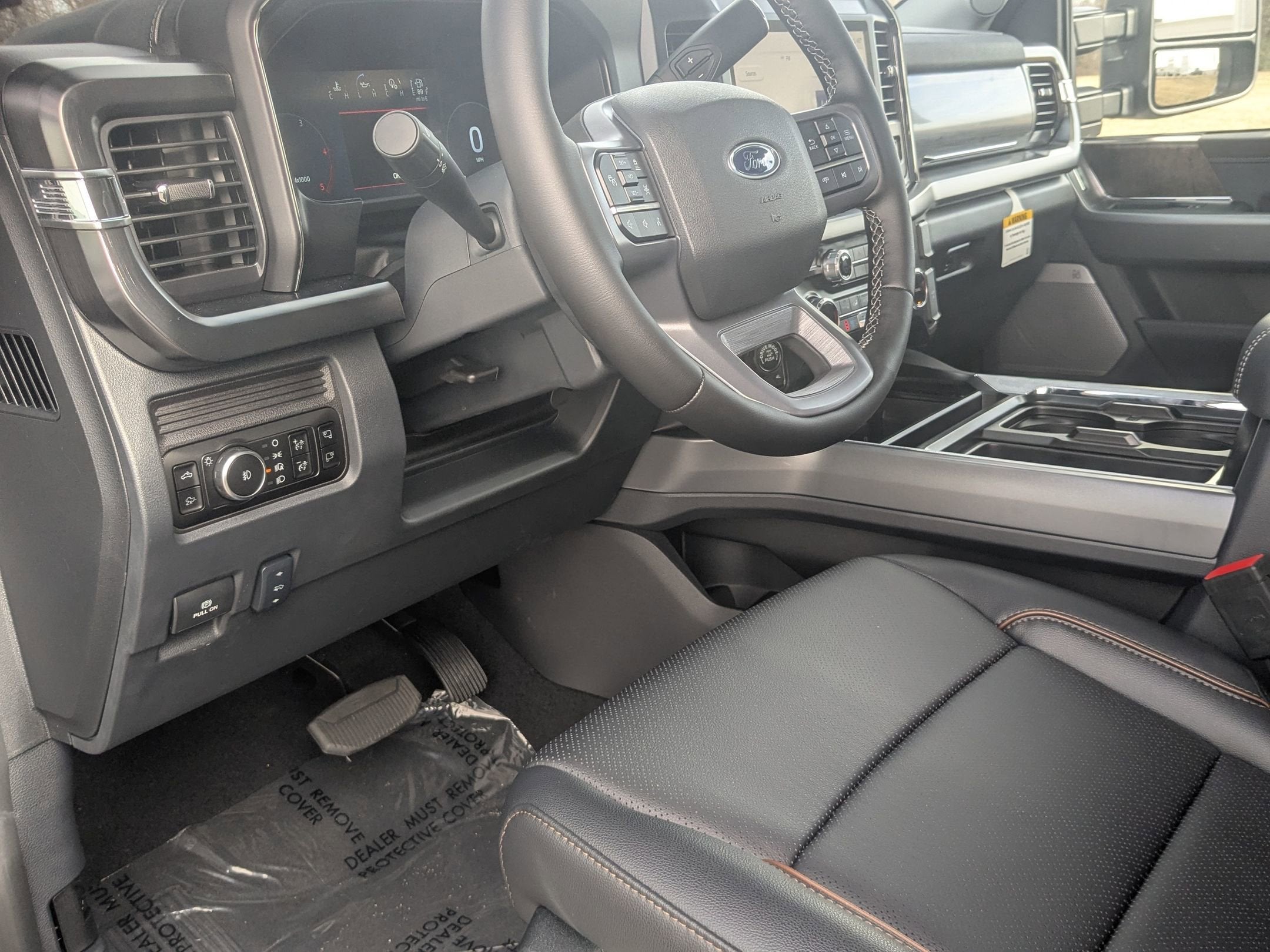 2025 Ford Super Duty F-350 SRW LARIAT