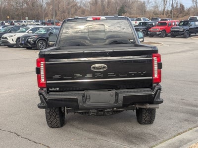 2025 Ford Super Duty F-350 SRW LARIAT
