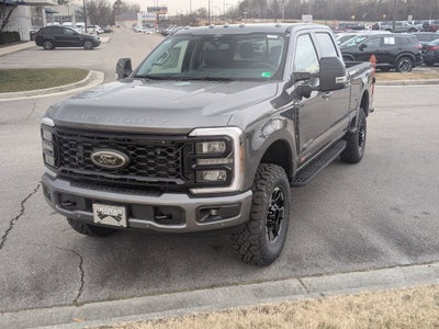 2025 Ford Super Duty F-350 SRW LARIAT
