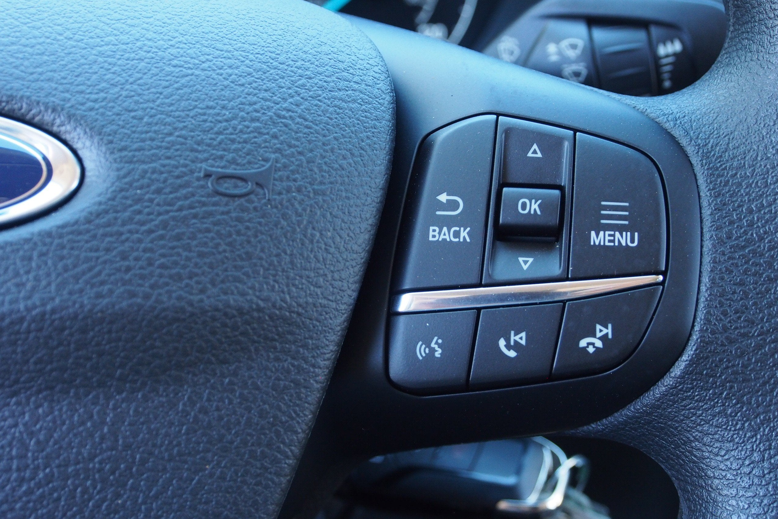 2025 Ford Transit Passenger Wagon XL