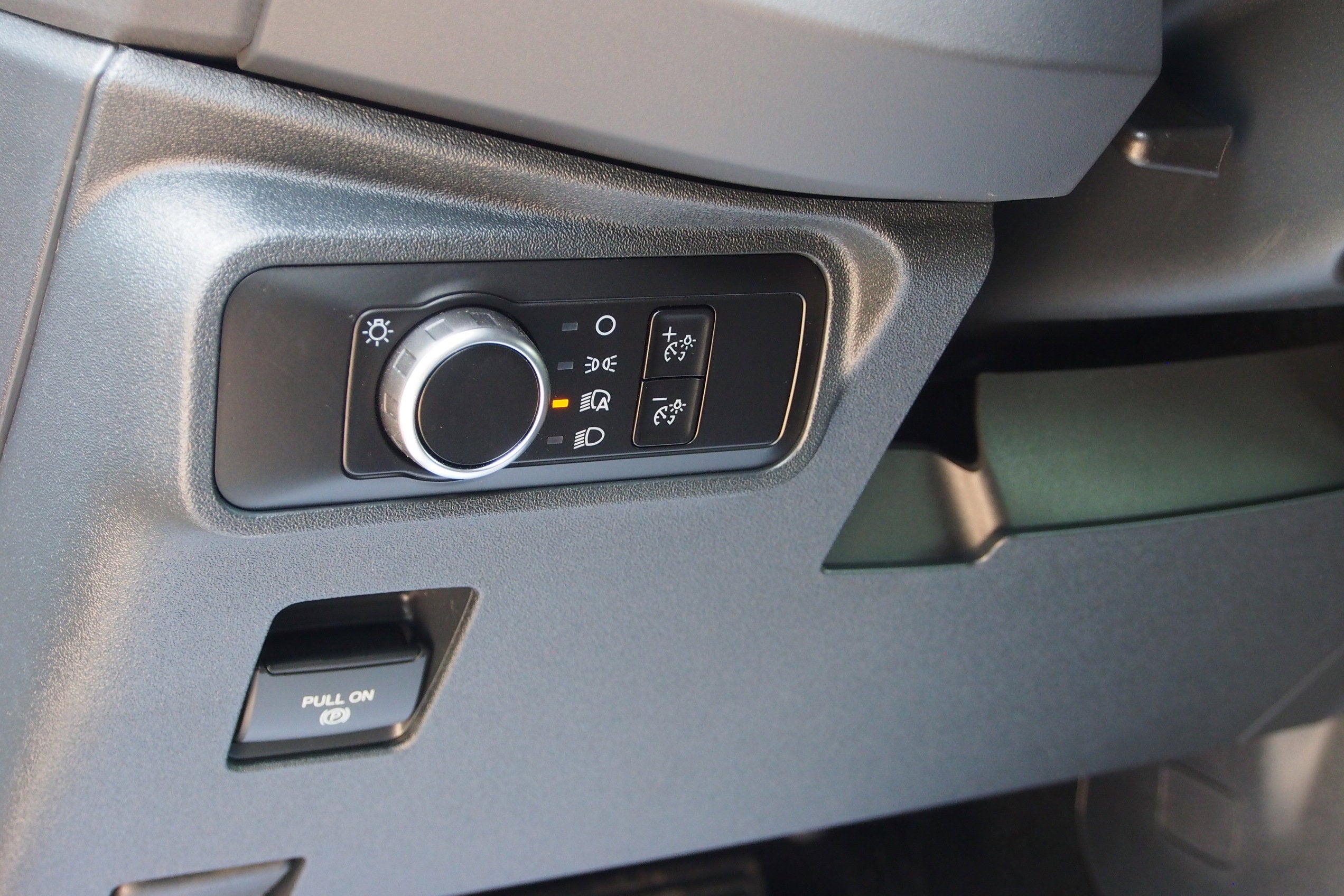 2025 Ford Bronco Base - Crossroads Courtesy Demo