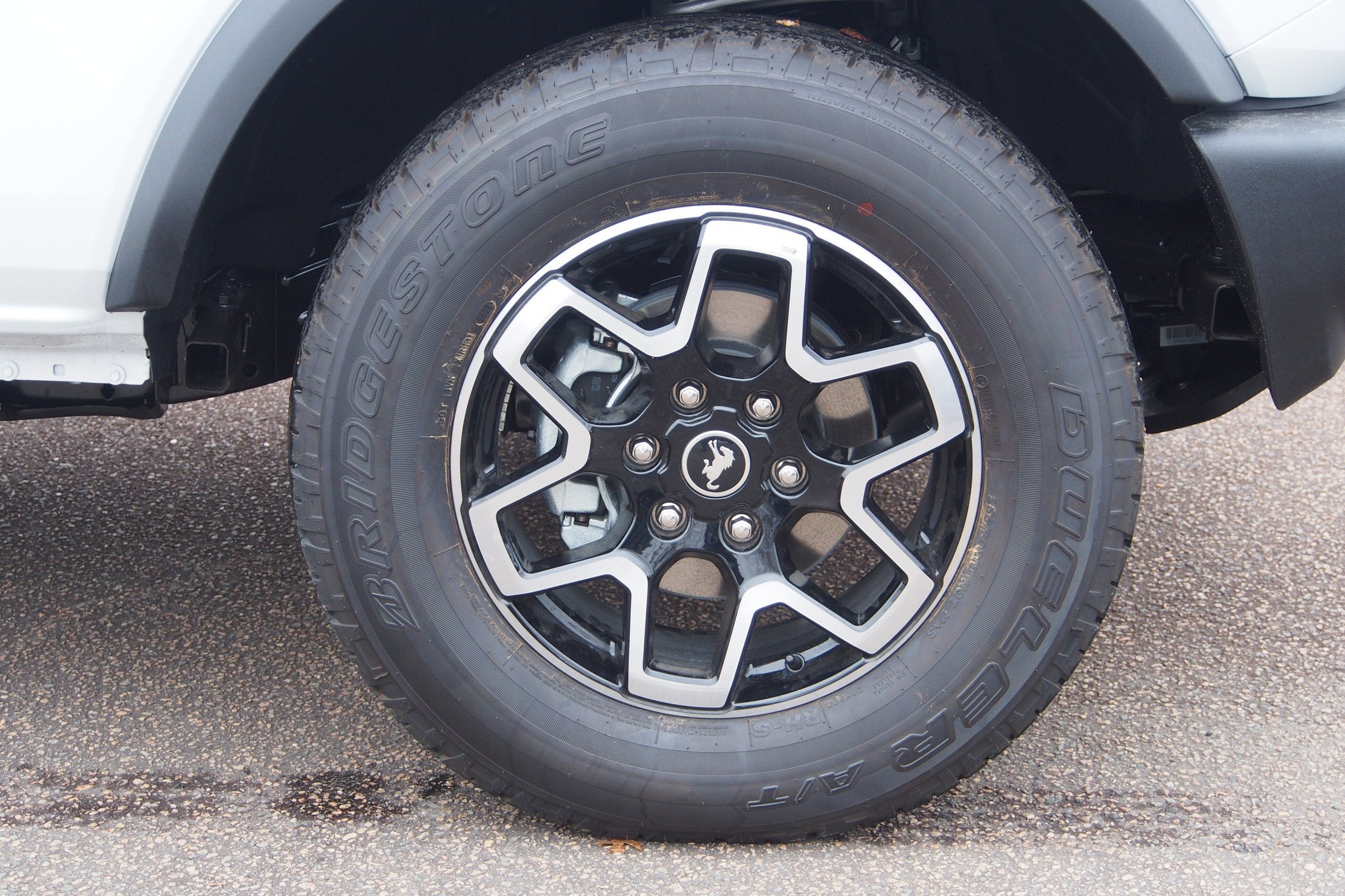 2025 Ford Bronco Base