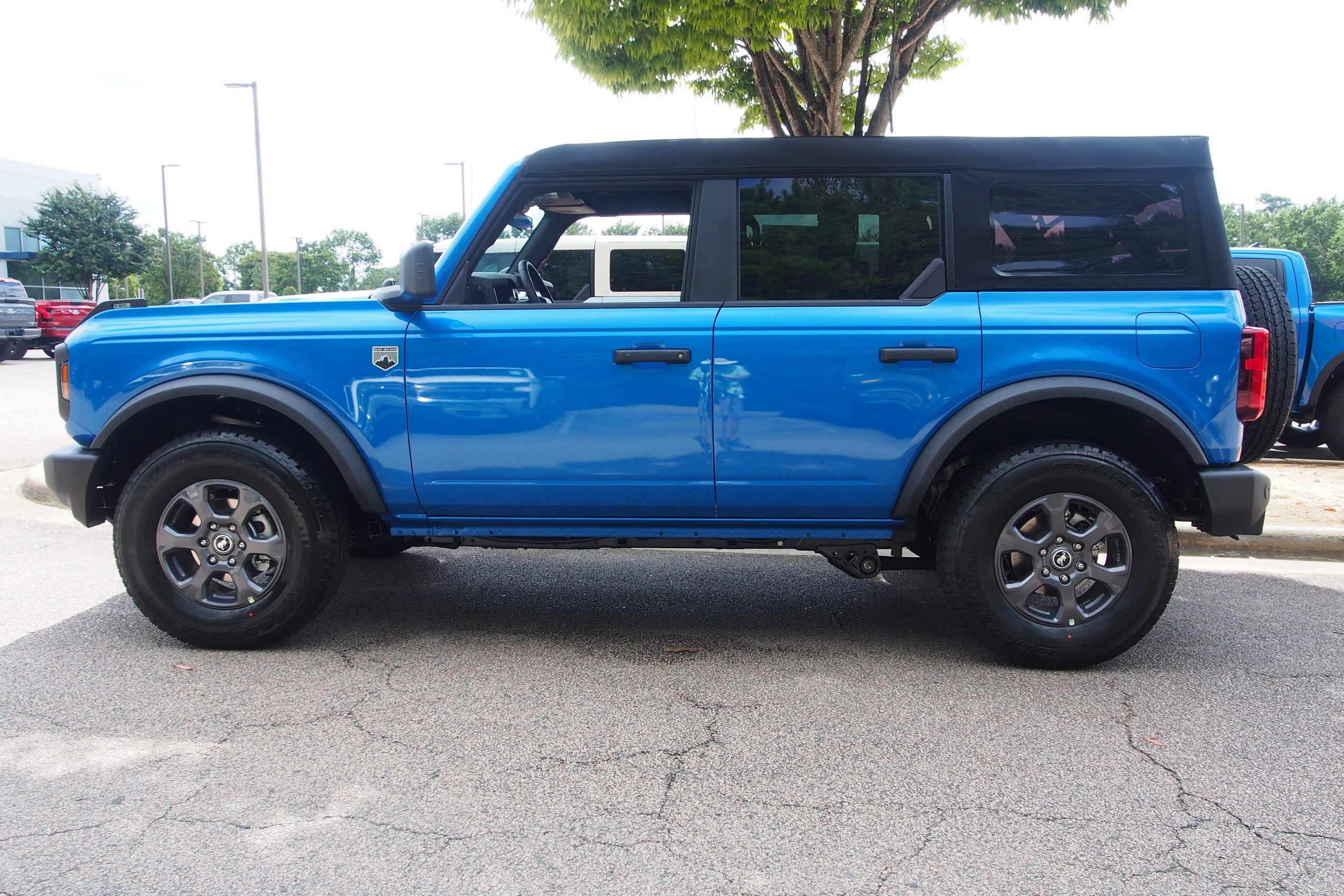 2025 Ford Bronco Big Bend - Crossroads Courtesy Demo