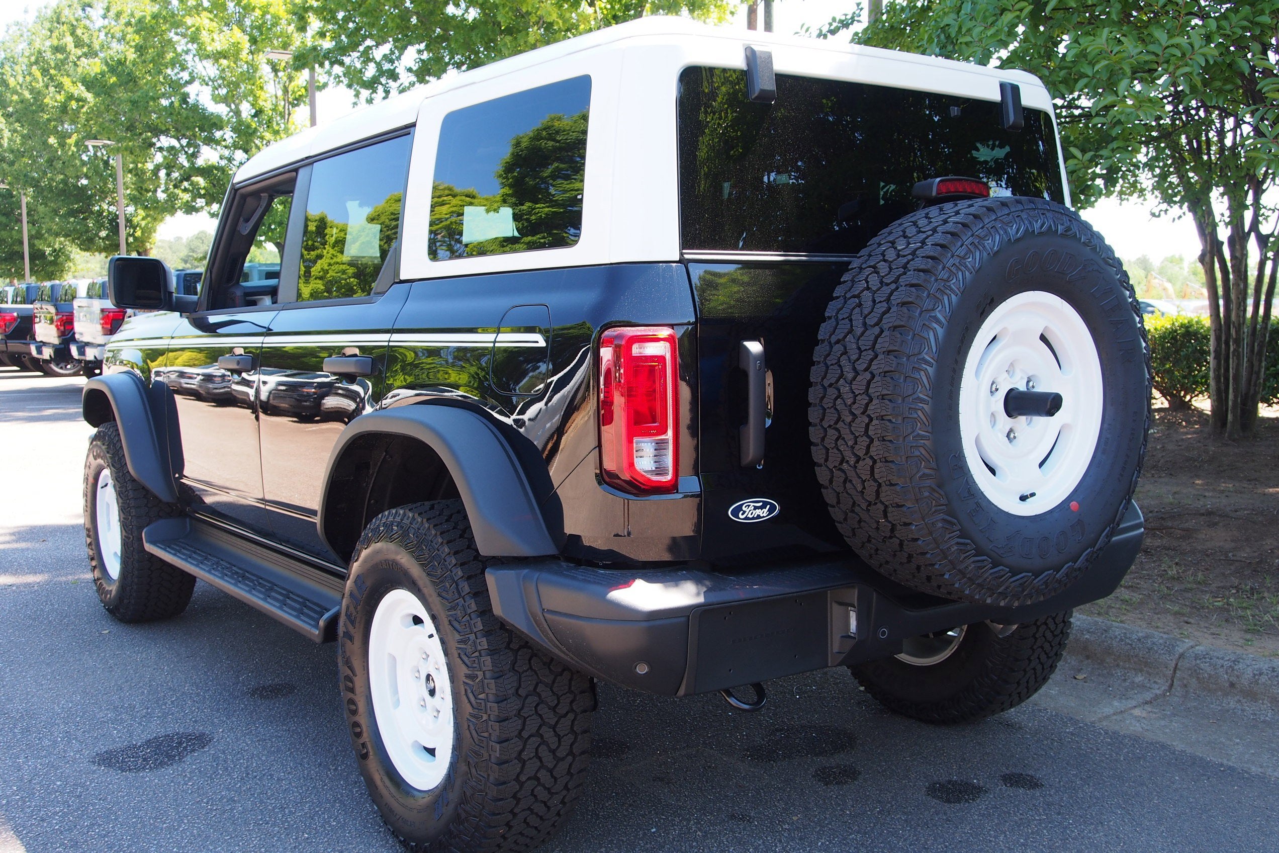 2026 Ford Bronco Heritage Edition