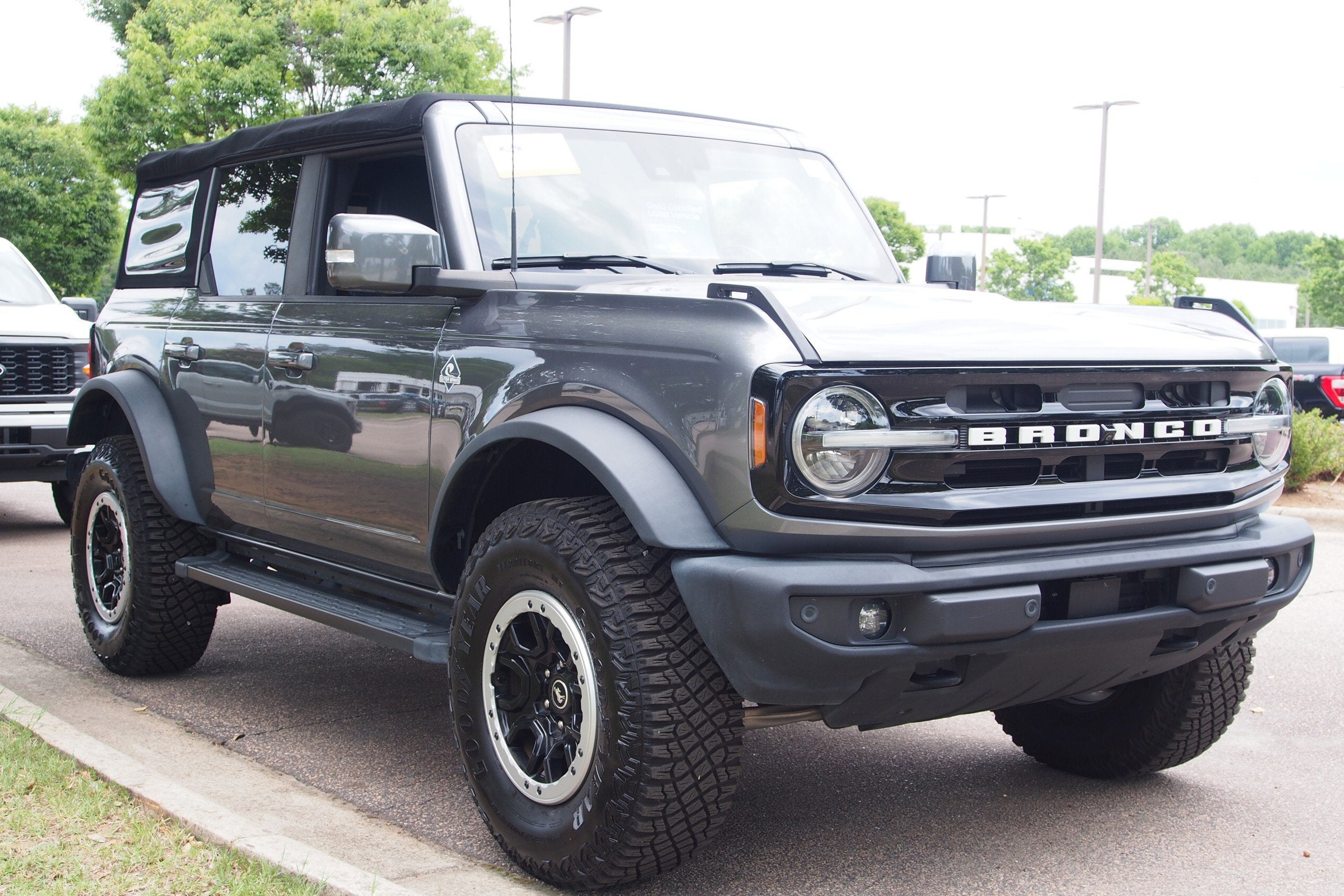 2022 Ford Bronco Outer Banks