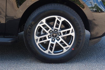 2026 Ford Expedition Active