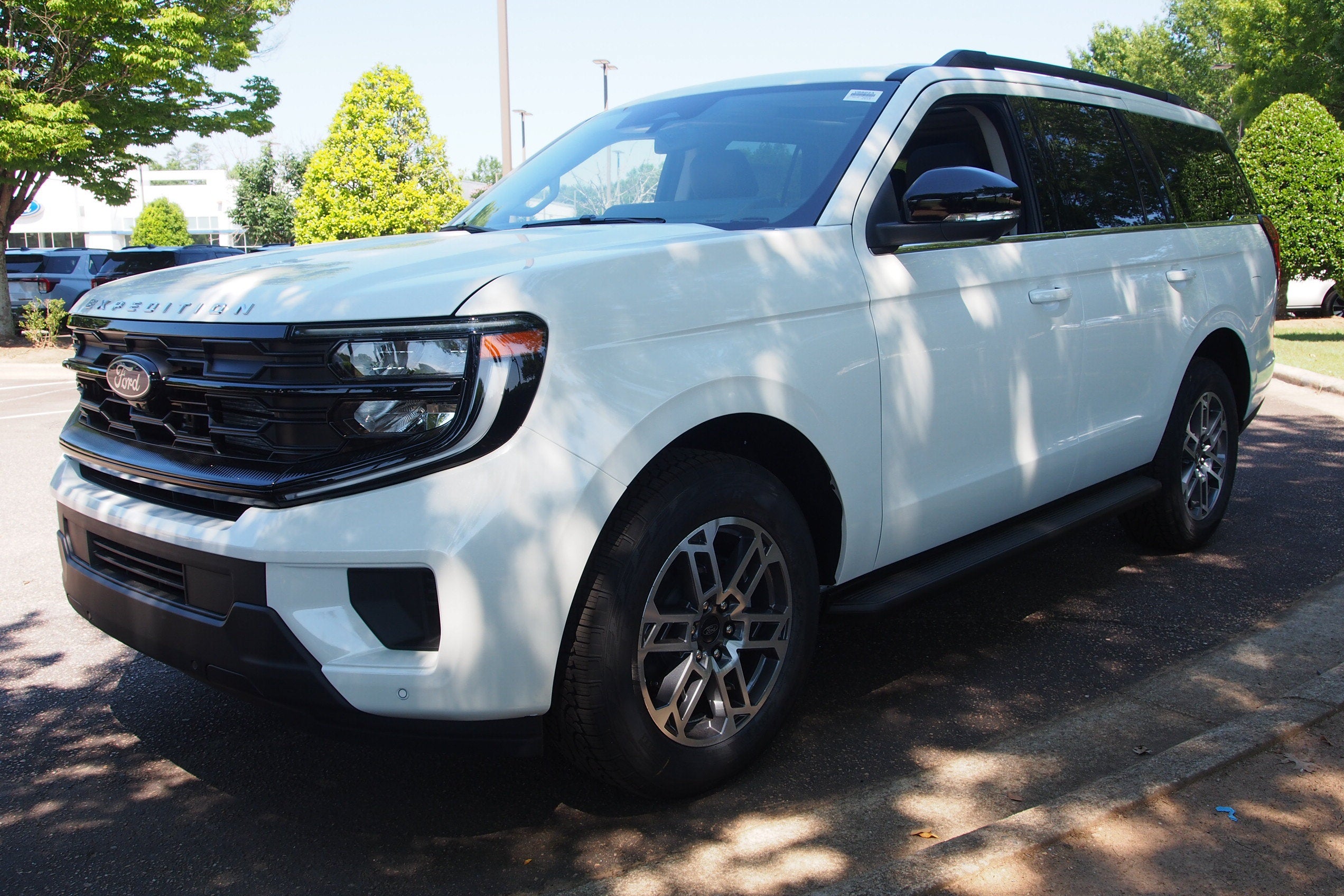 2026 Ford Expedition Active - Crossroads Courtesy Demo
