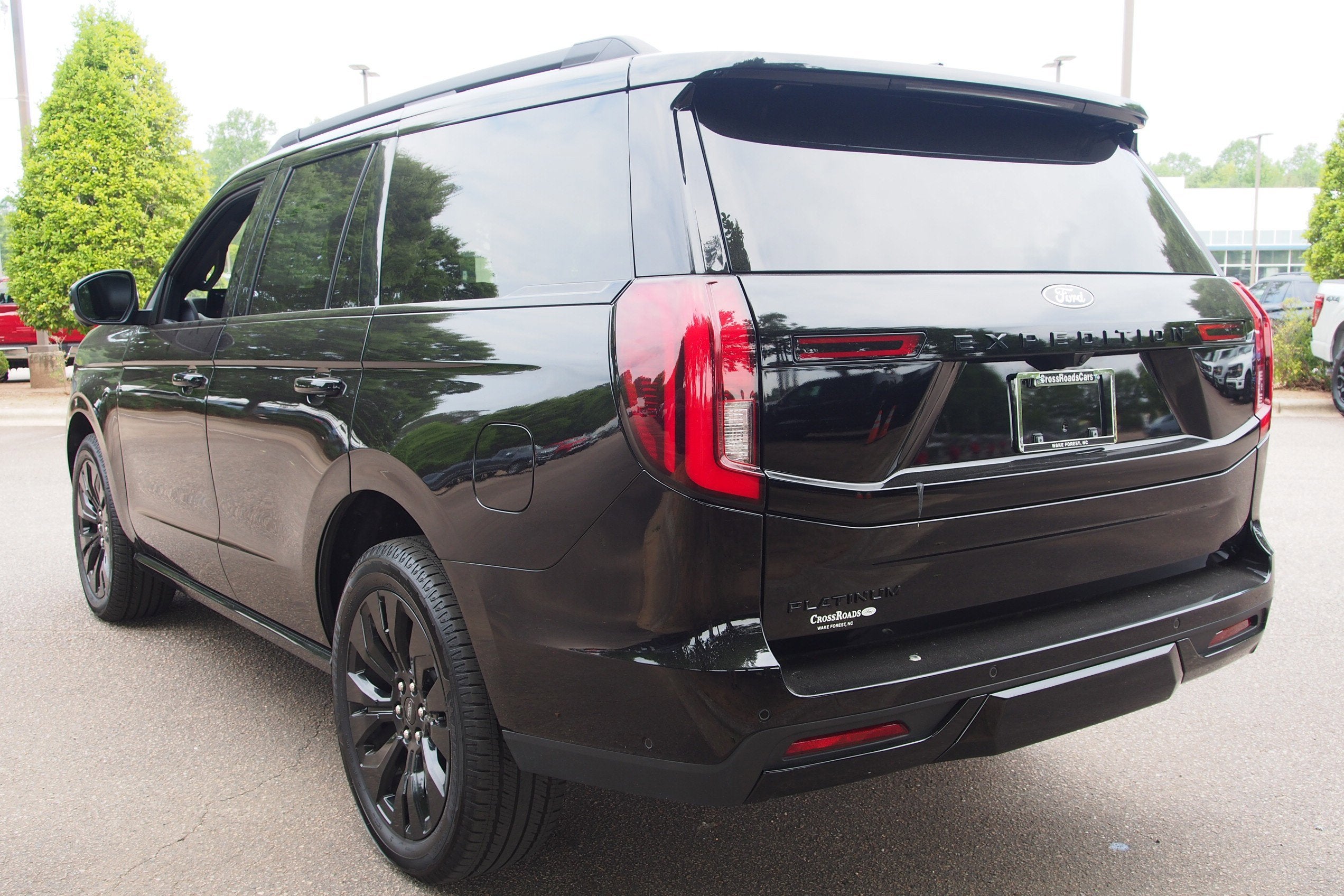 2025 Ford Expedition Platinum