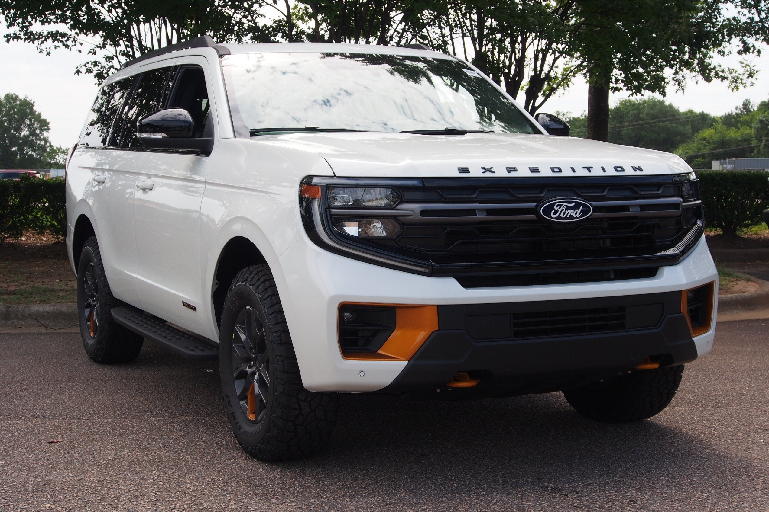 2027 Ford Expedition Tremor