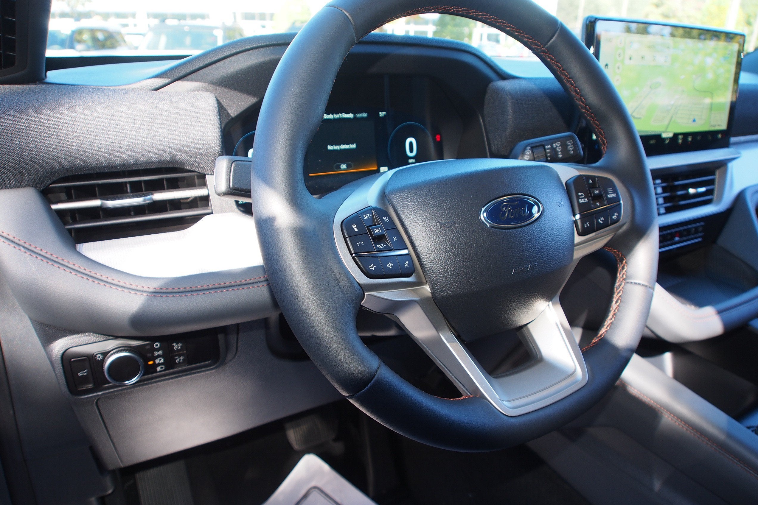 2027 Ford Explorer Active w/200A Pkg