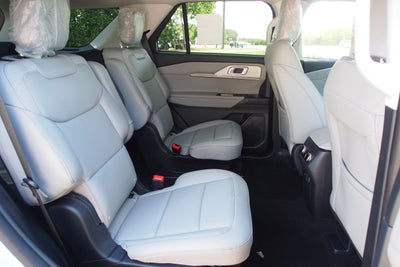 2026 Ford Explorer Platinum - Crossroads Courtesy Demo
