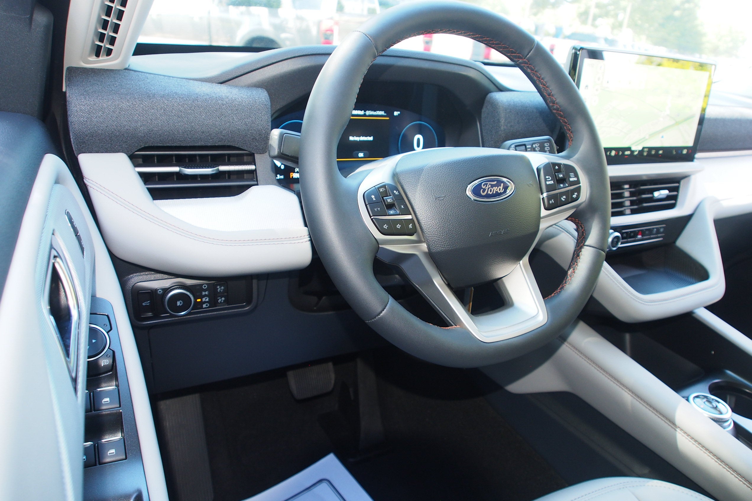 2026 Ford Explorer Platinum - Crossroads Courtesy Demo