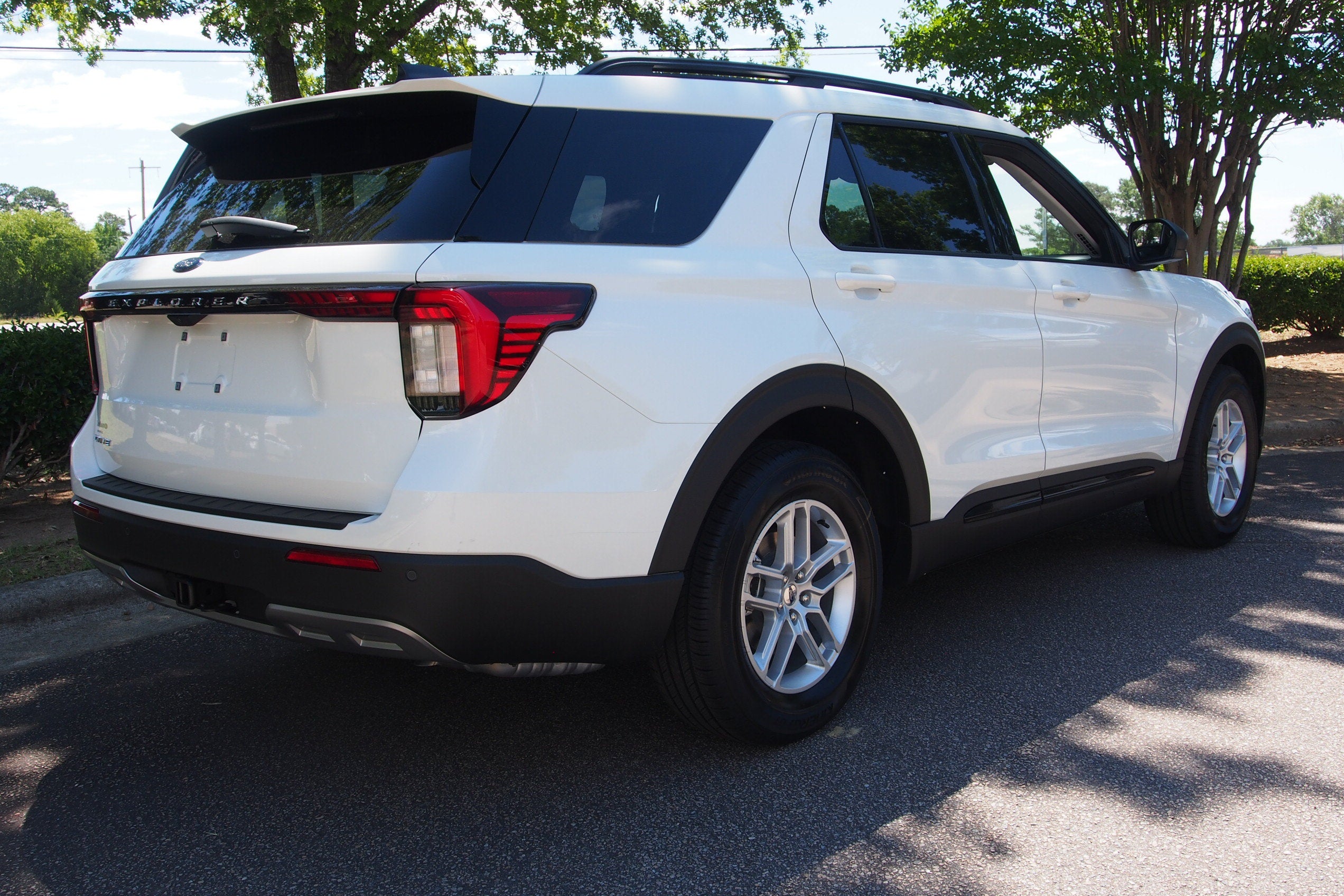 2026 Ford Explorer Platinum - Crossroads Courtesy Demo