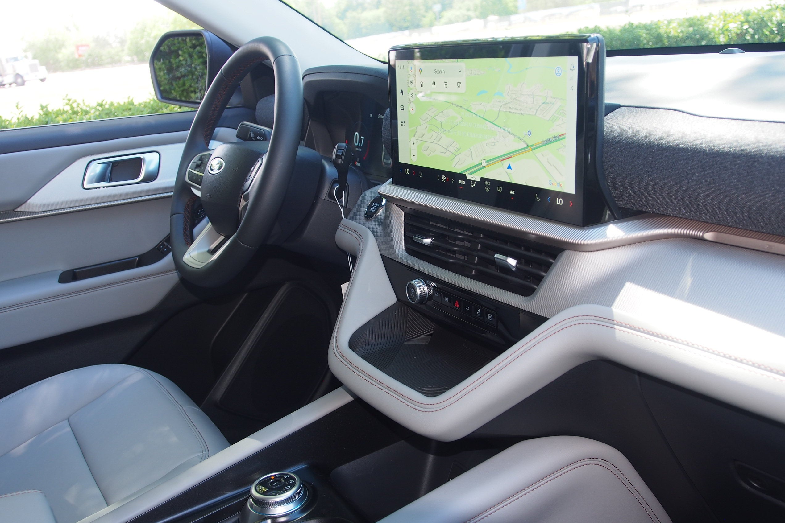 2026 Ford Explorer Platinum - Crossroads Courtesy Demo