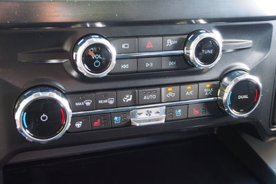 2027 Ford Super Duty F-250 SRW LARIAT