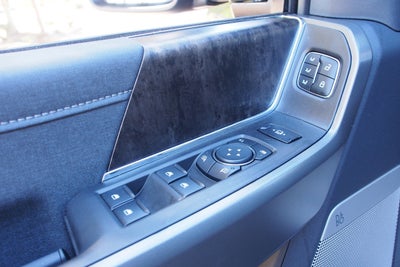 2027 Ford Super Duty F-250 SRW LARIAT