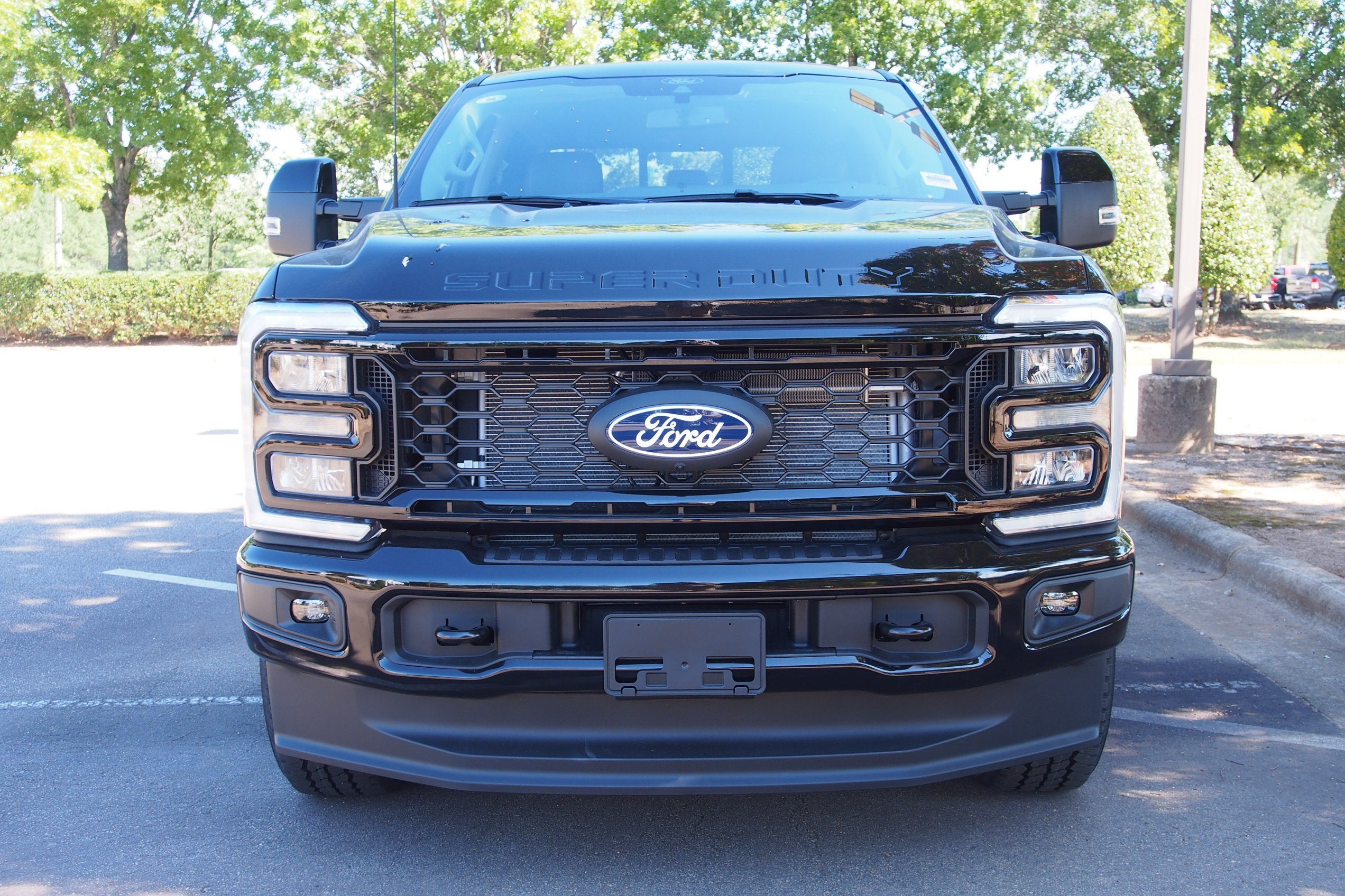 2027 Ford Super Duty F-250 SRW LARIAT