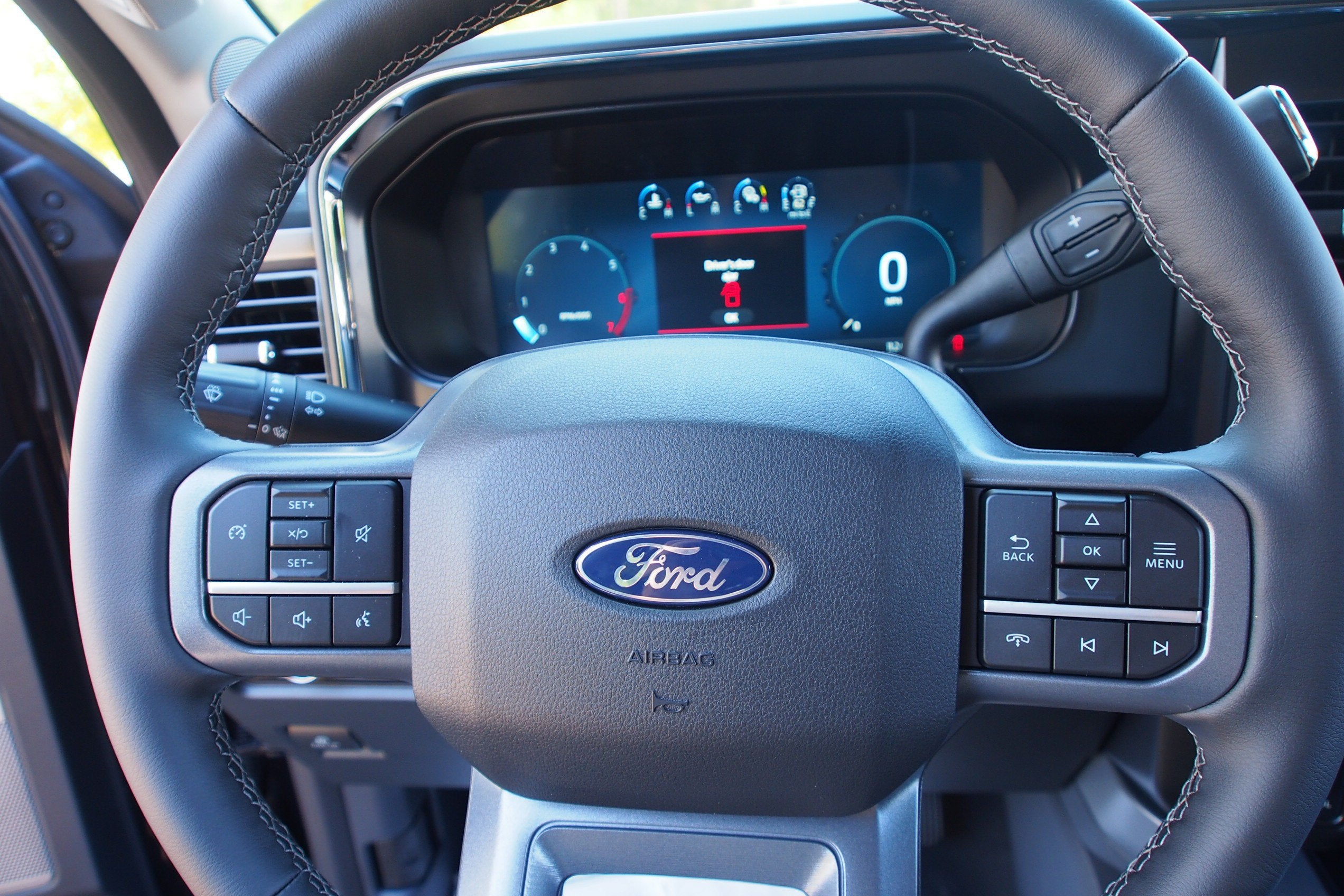 2027 Ford Super Duty F-250 SRW LARIAT