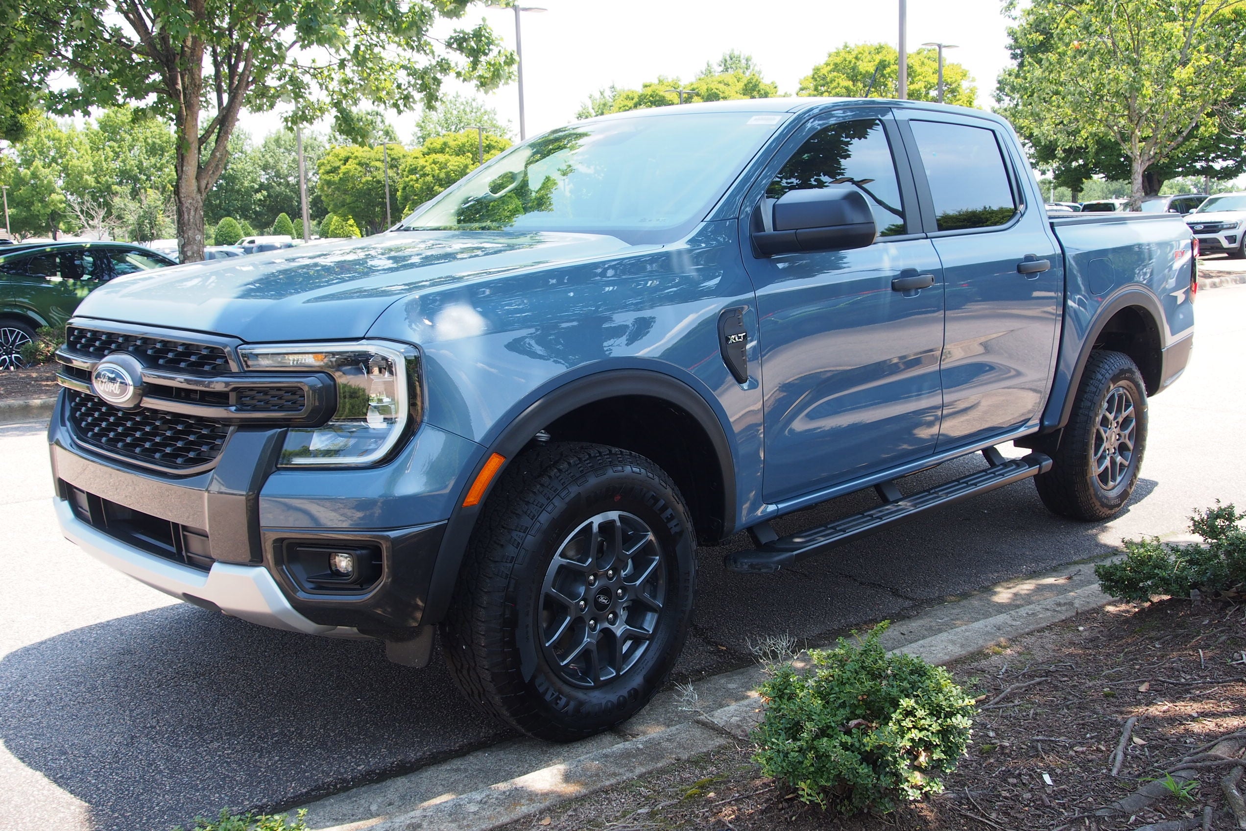 2025 Ford Ranger XLT - Crossroads Courtesy Demo