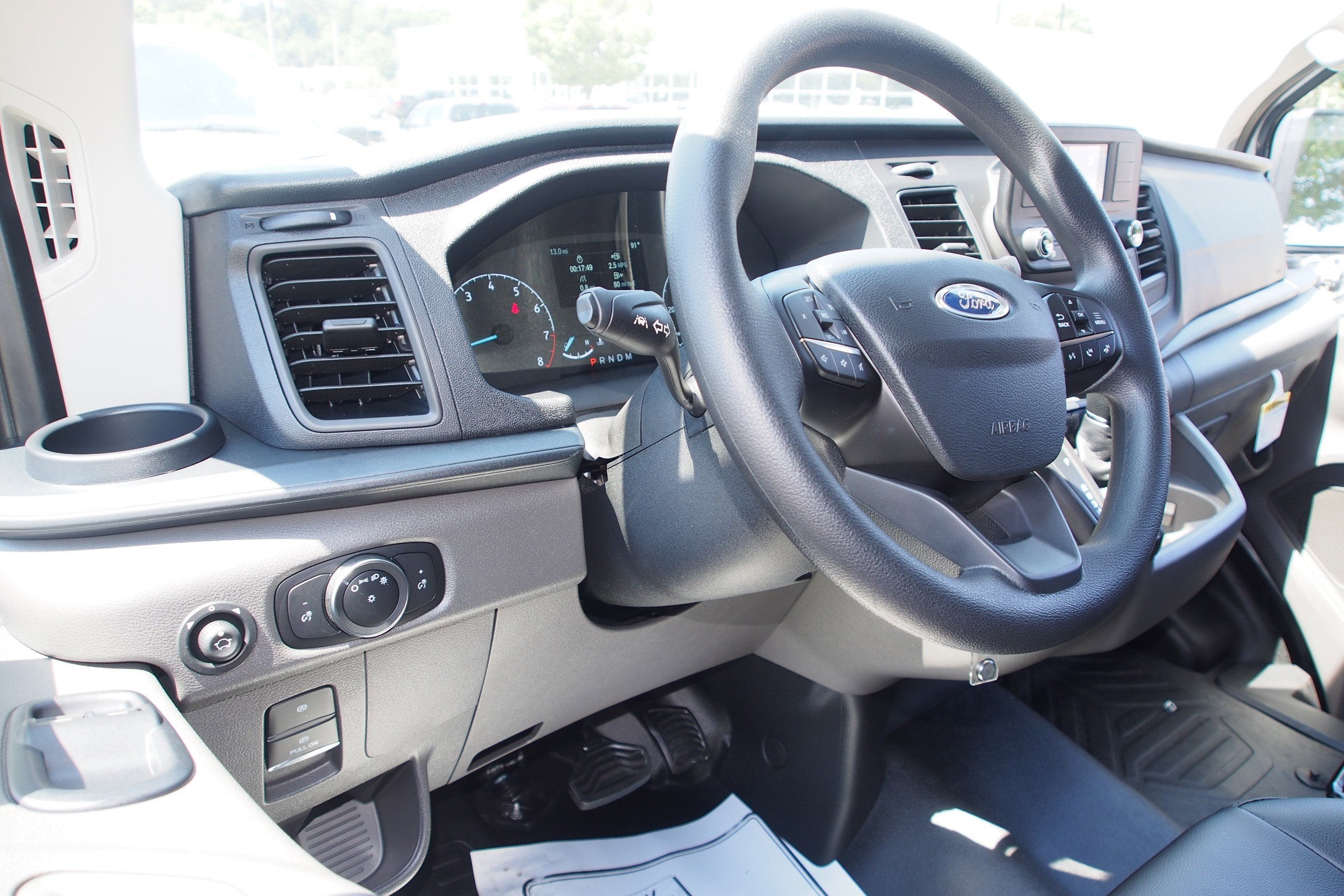 2025 Ford Transit Cargo Van Base