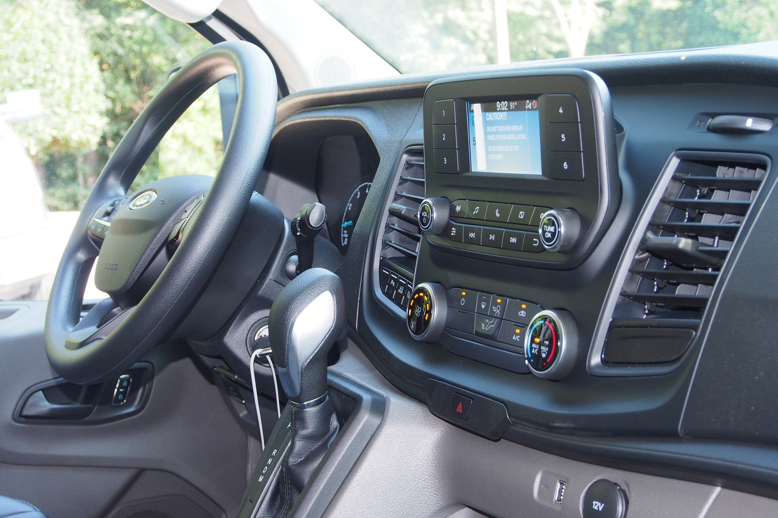 2025 Ford Transit Cargo Van Base