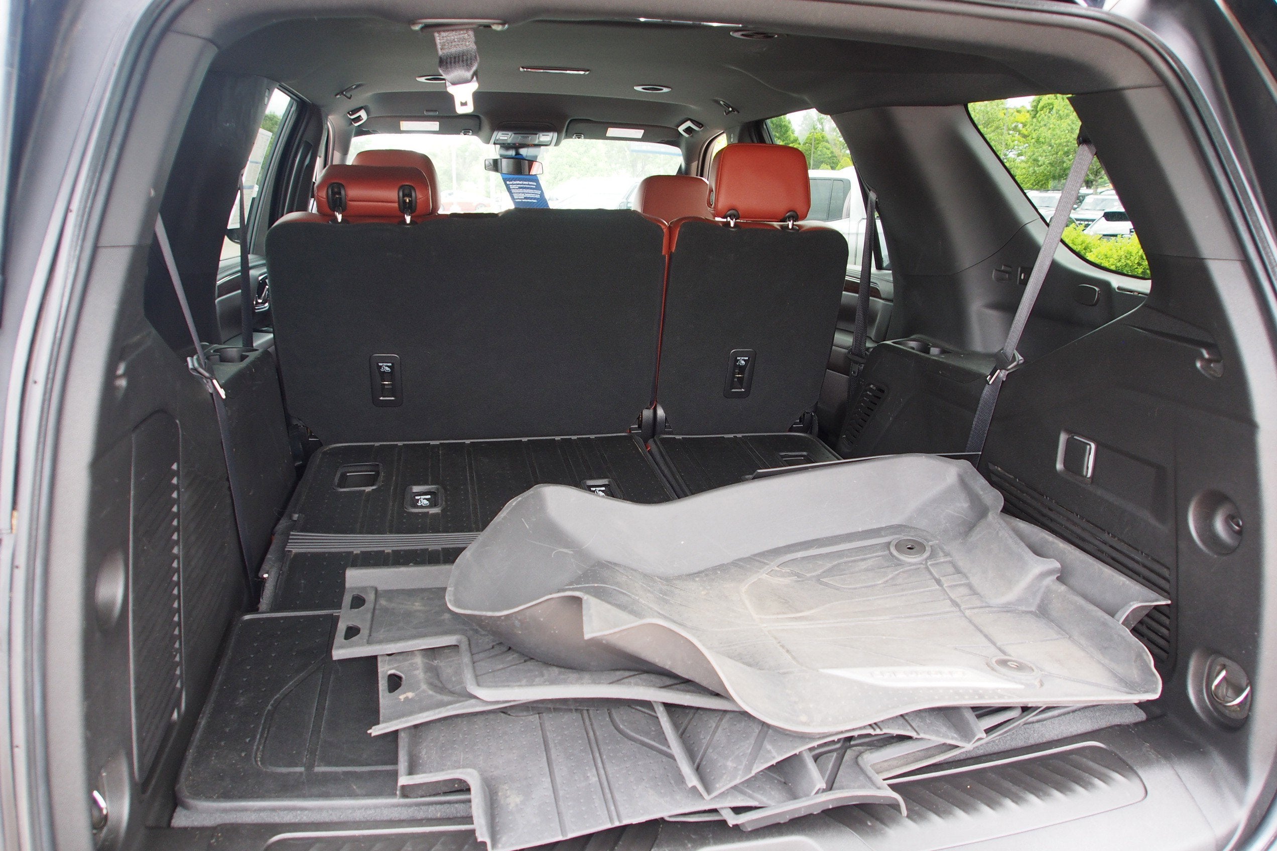 2023 Chevrolet Tahoe LS