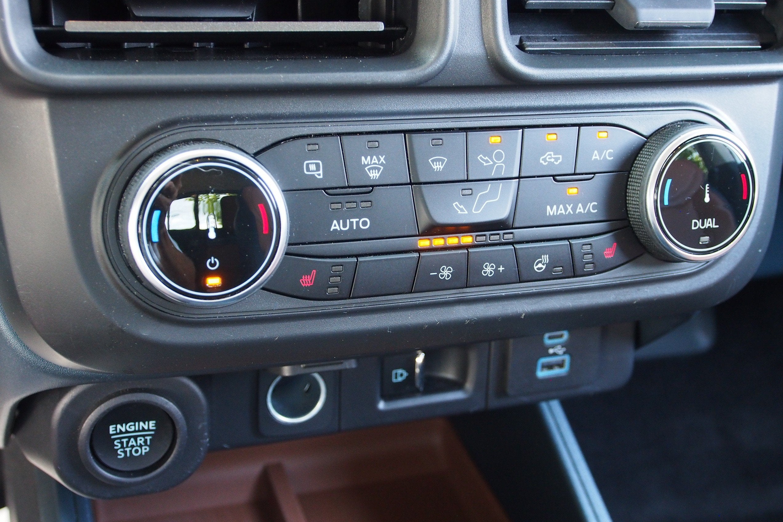 2023 Ford Maverick Lariat