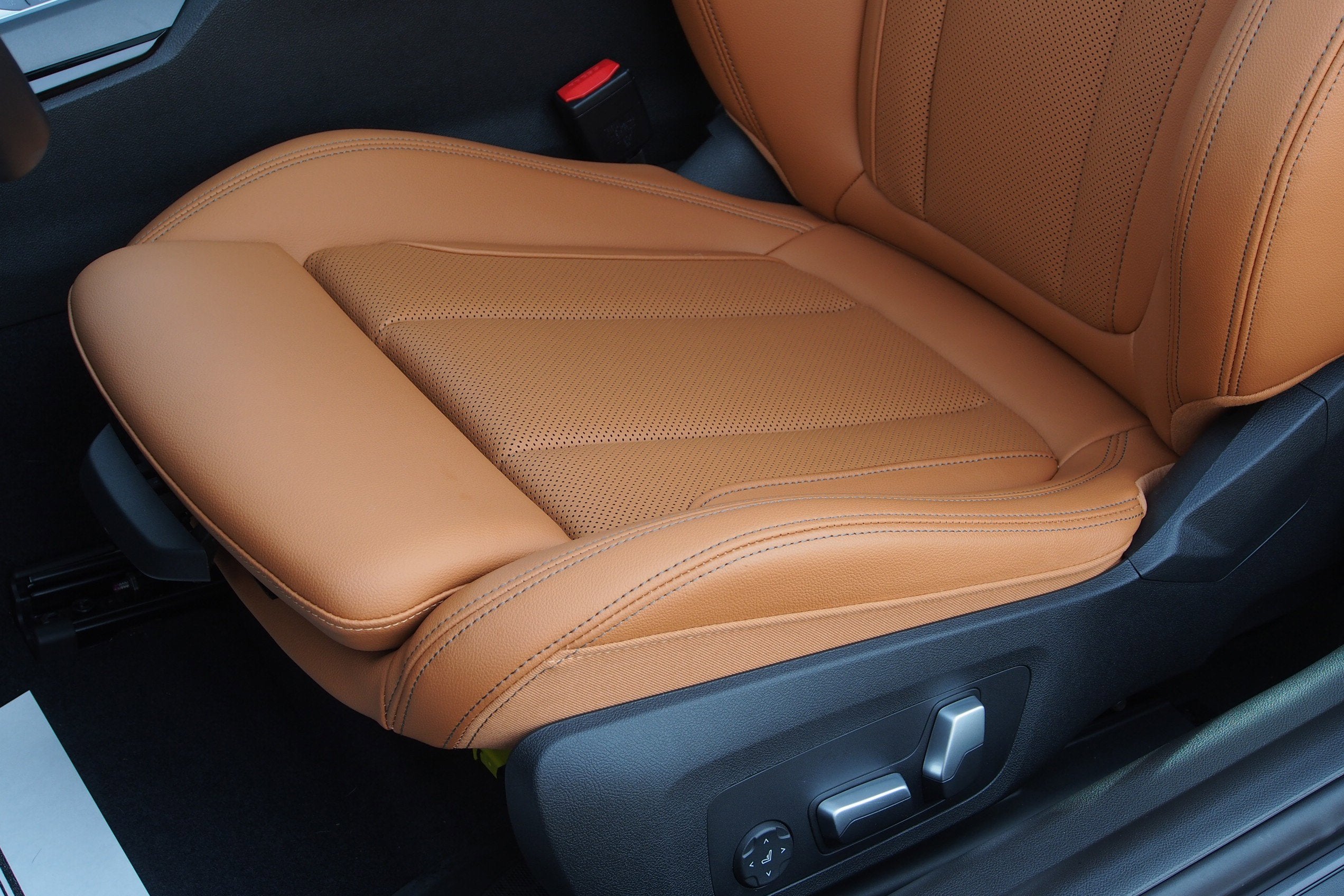 2023 BMW 2 Series 230i