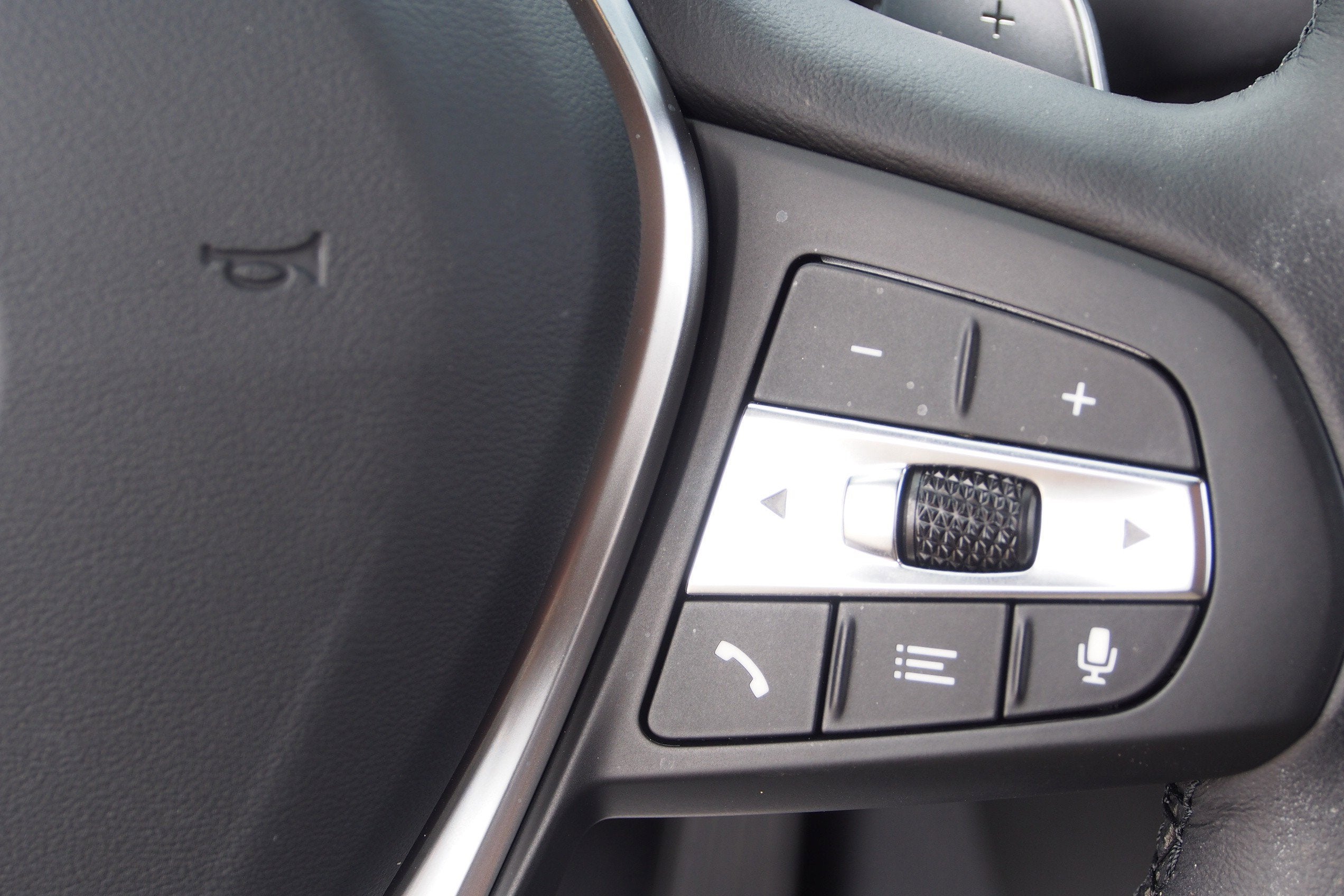 2023 BMW 2 Series 230i