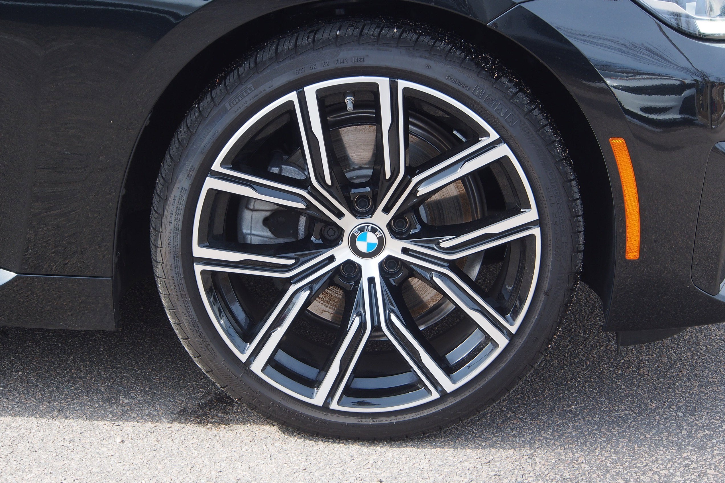 2023 BMW 2 Series 230i