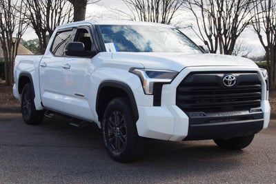 2022 Toyota Tundra 4WD SR5