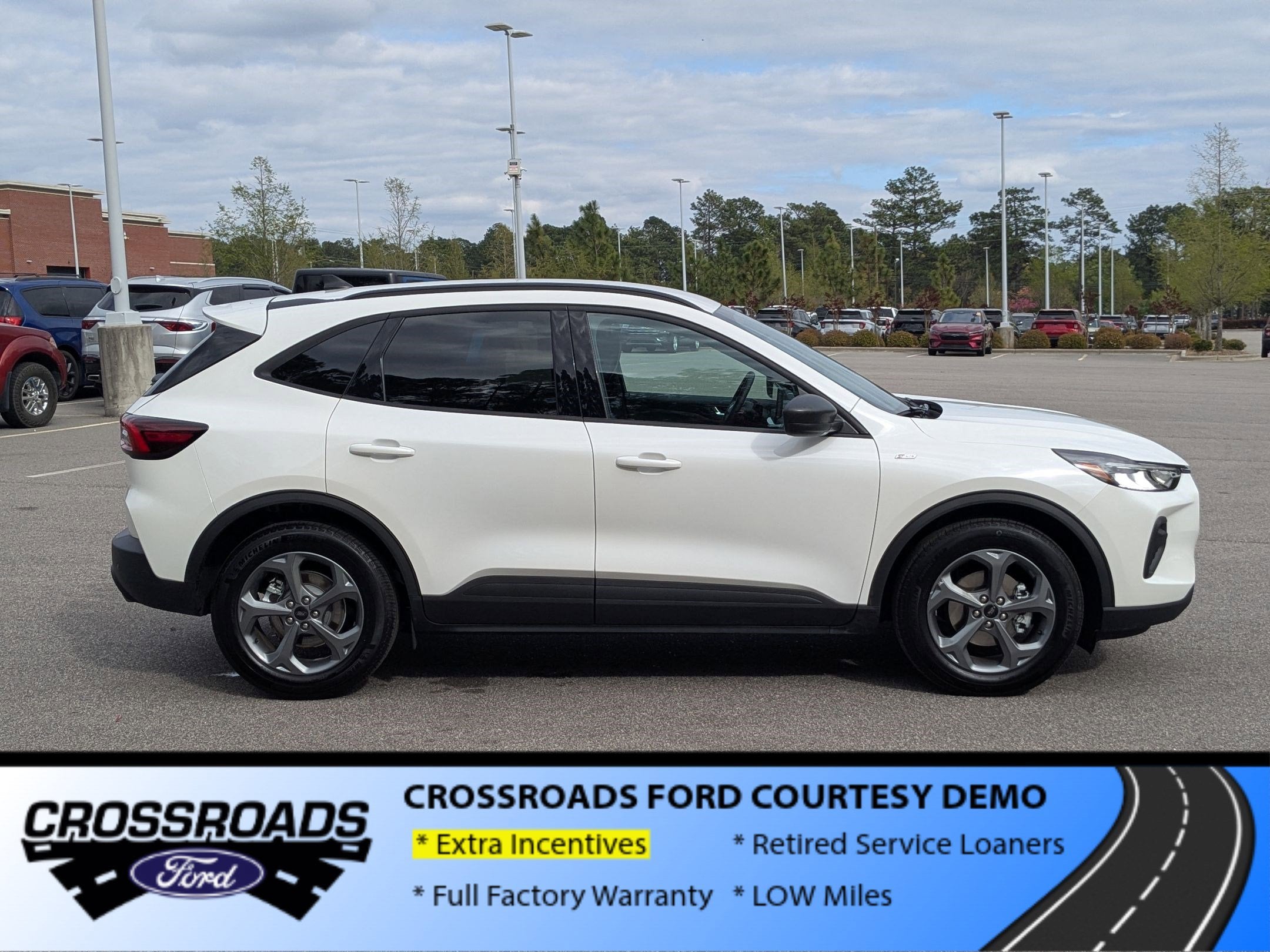 2025 Ford Escape ST-Line - Crossroads Courtesy Demo