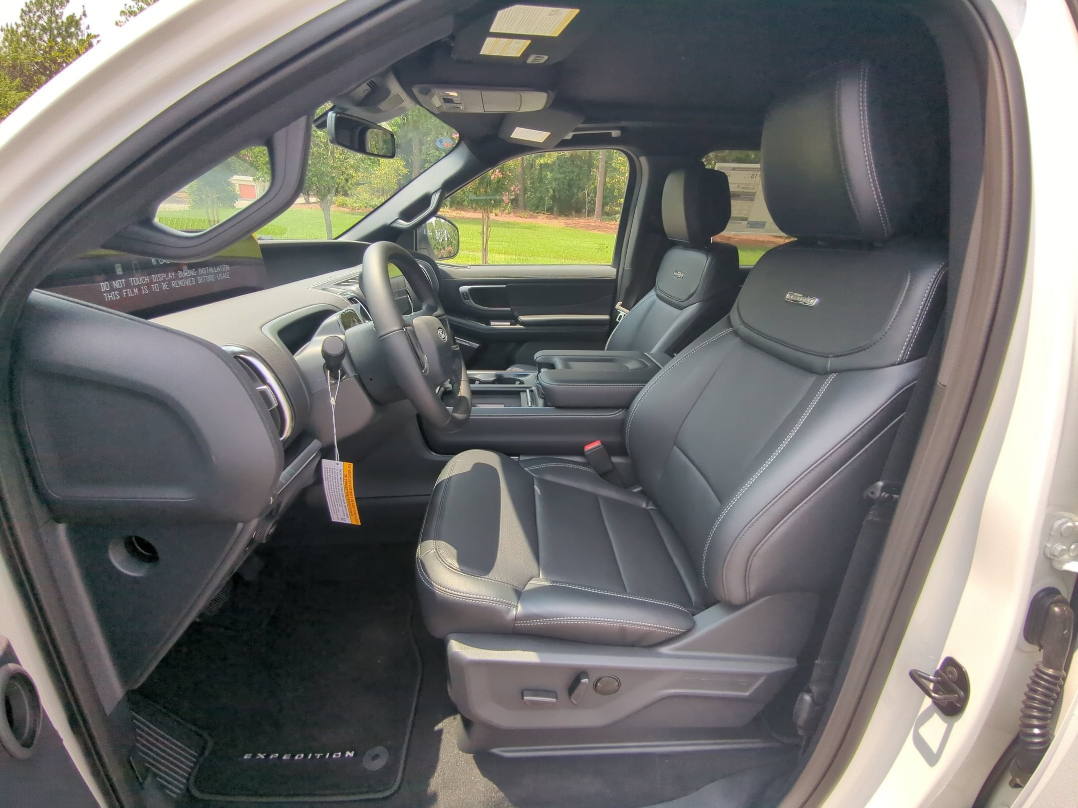 2027 Ford Expedition Platinum