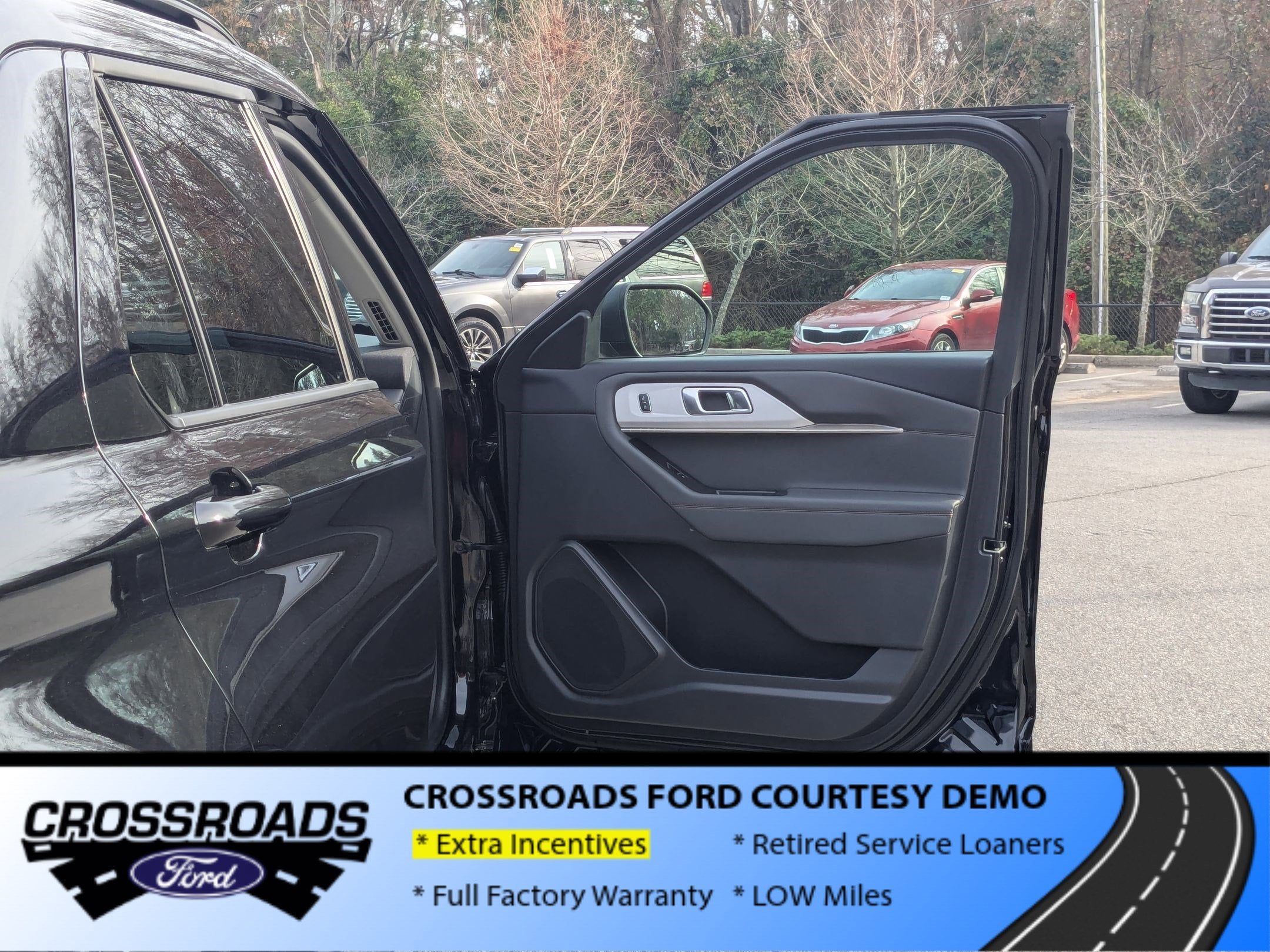 2025 Ford Explorer Active - Crossroads Courtesy Demo