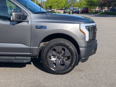 2025 Ford F-150 Lightning LARIAT